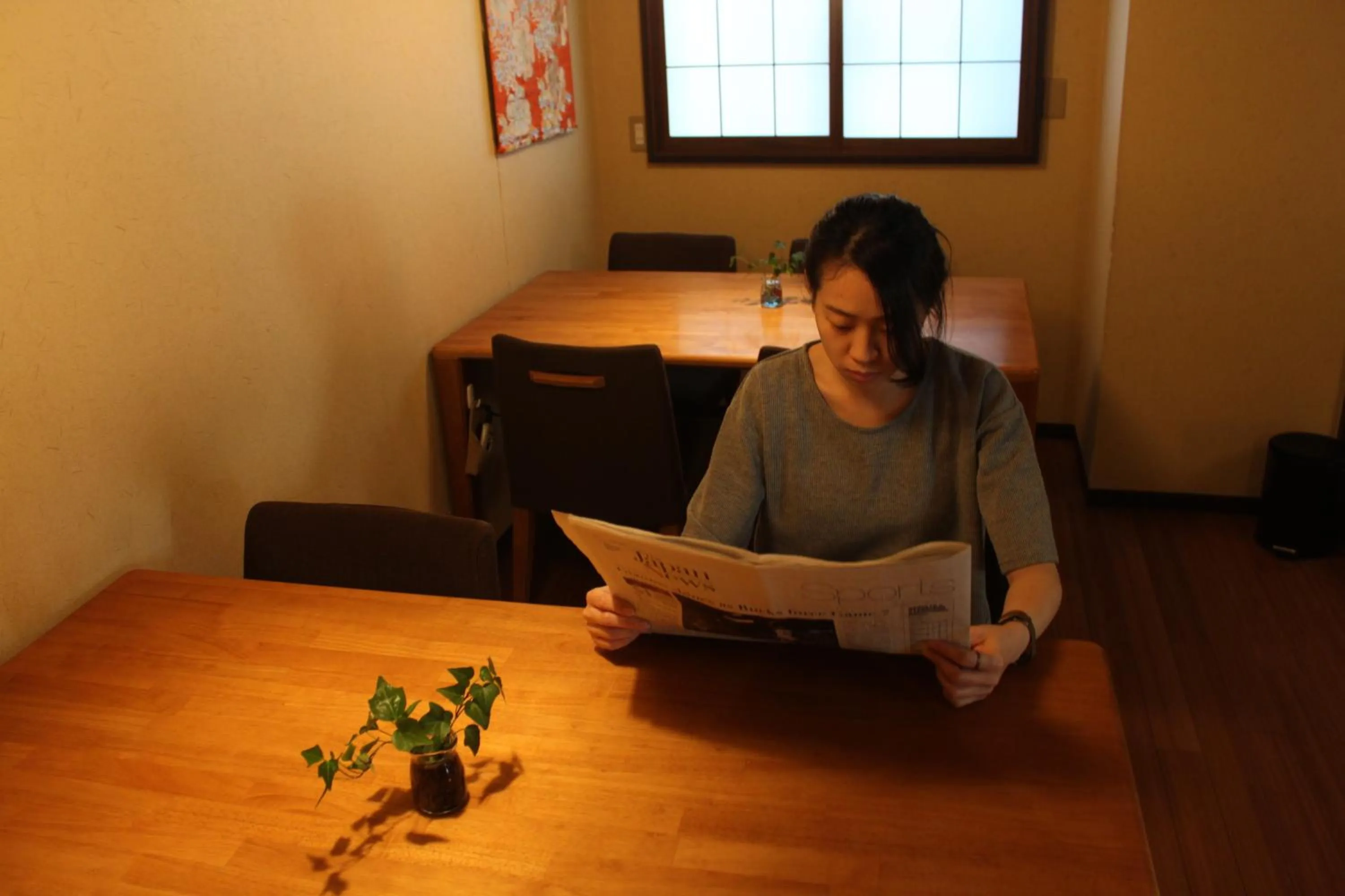 Communal lounge/ TV room in K's House Takayama - Quality Hostel