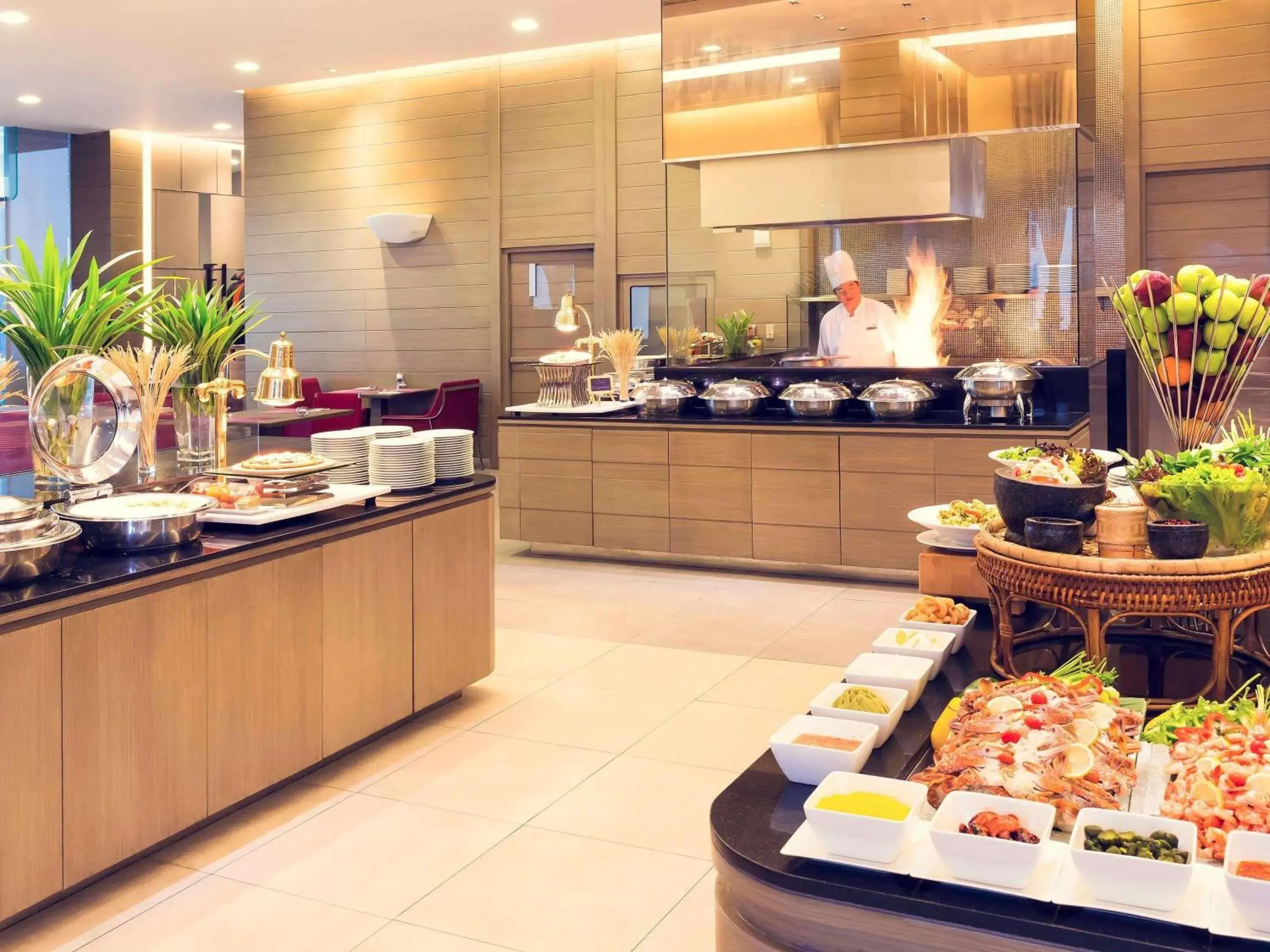 Restaurant/places to eat in Mercure Bangkok Siam Restaurant/places to eat in Mercure Bangkok Siam