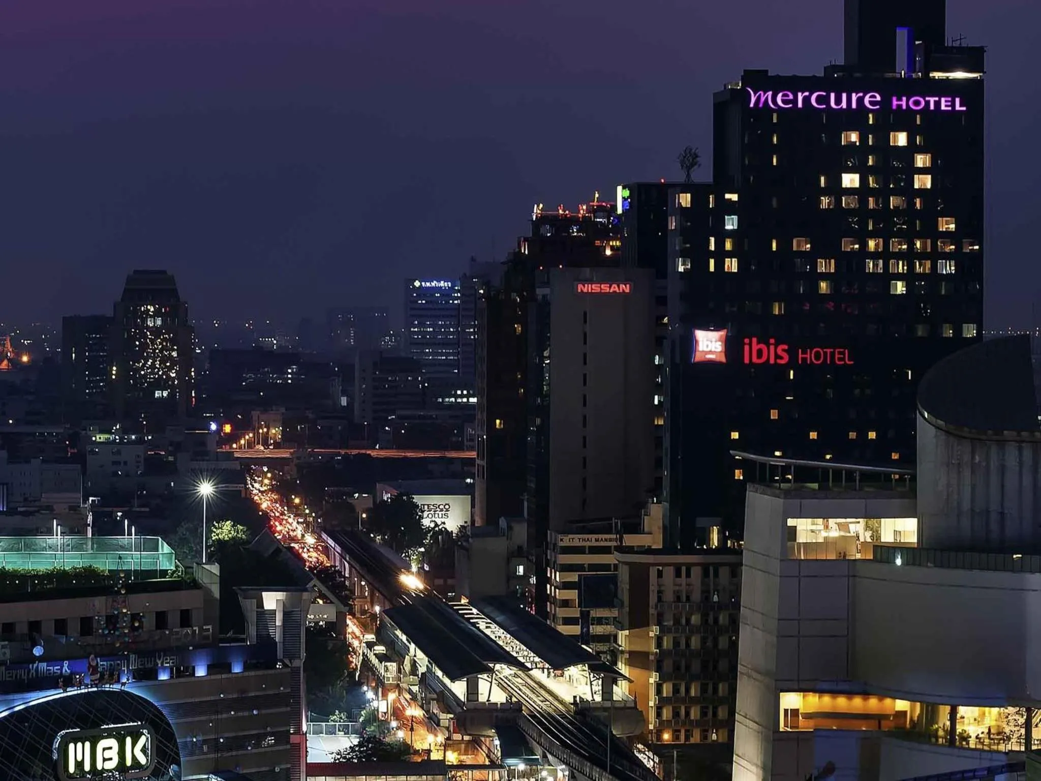 Property building in Mercure Bangkok Siam