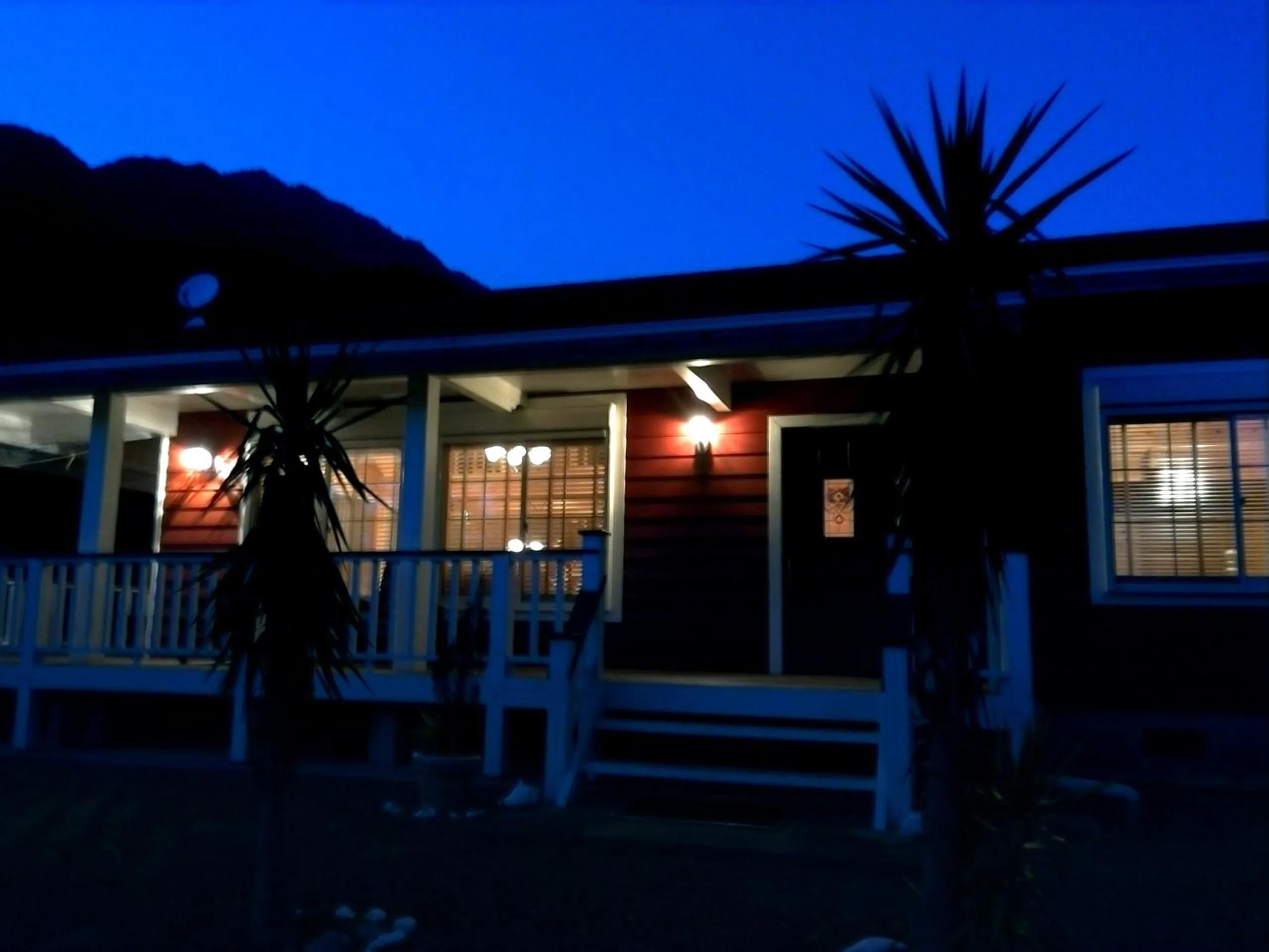 Facade/entrance in Hana Mana