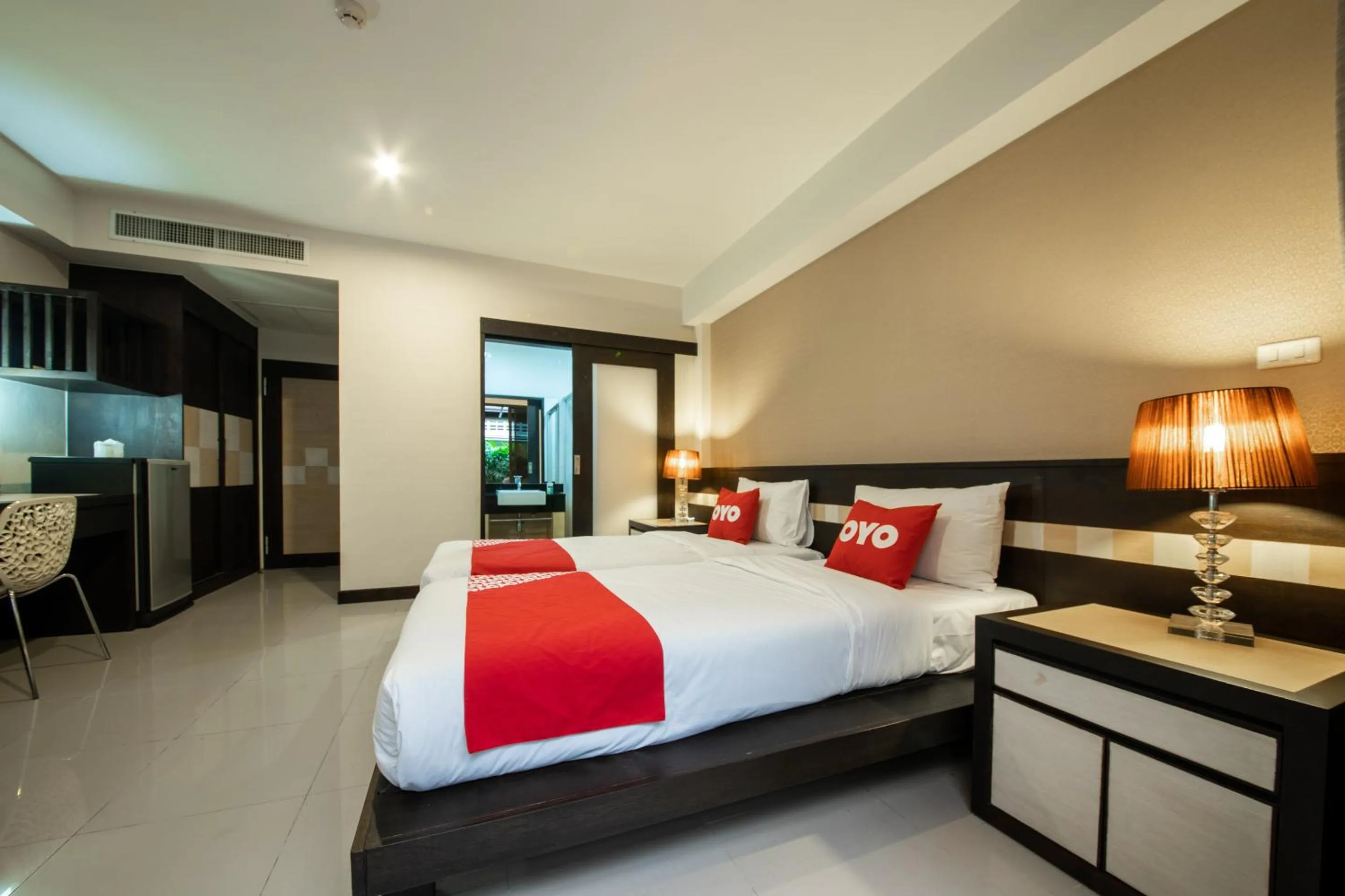 Bedroom in OYO 358 Rattana Residence Thalang