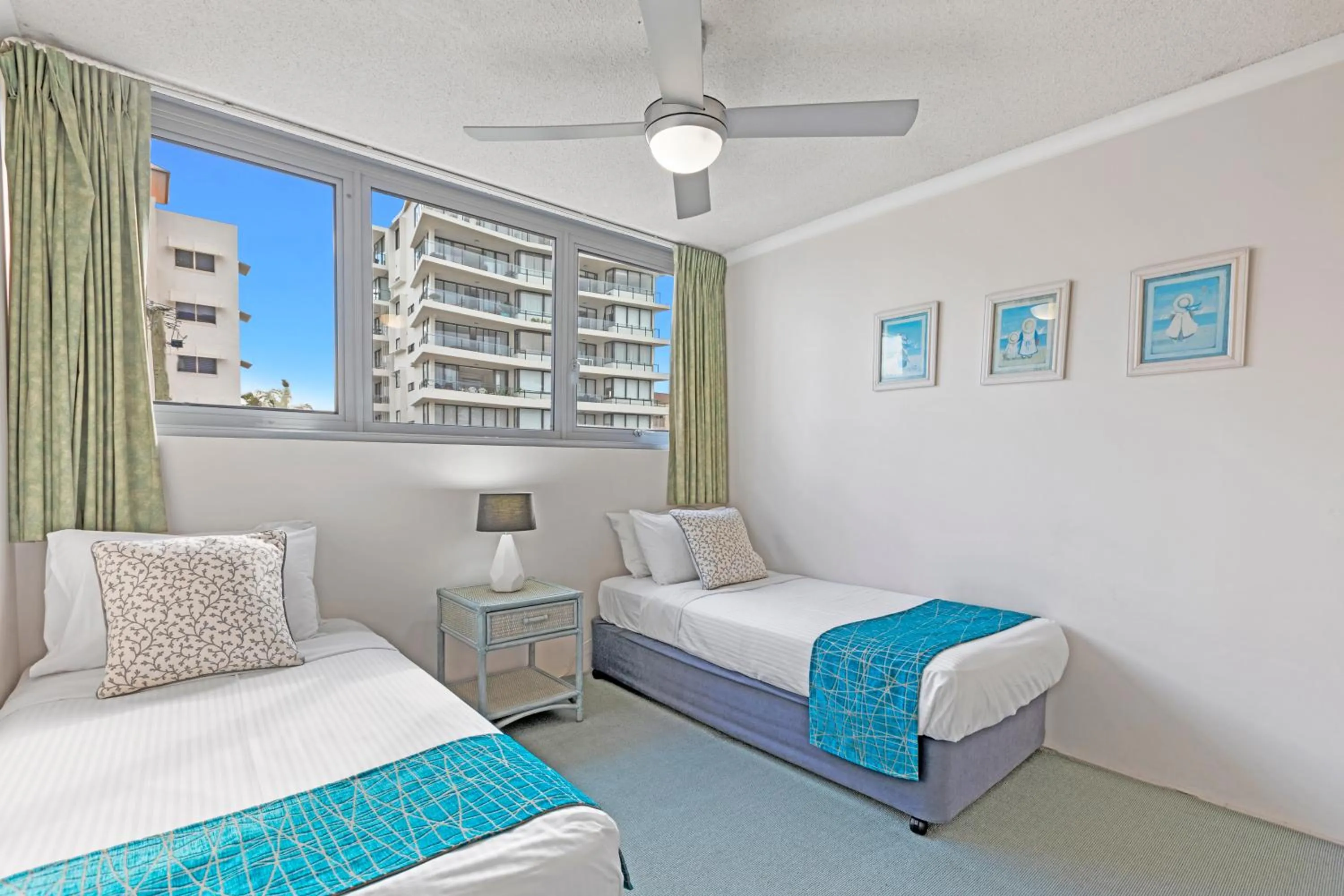 Bedroom, Bed in Northwind Beachfront Apartments