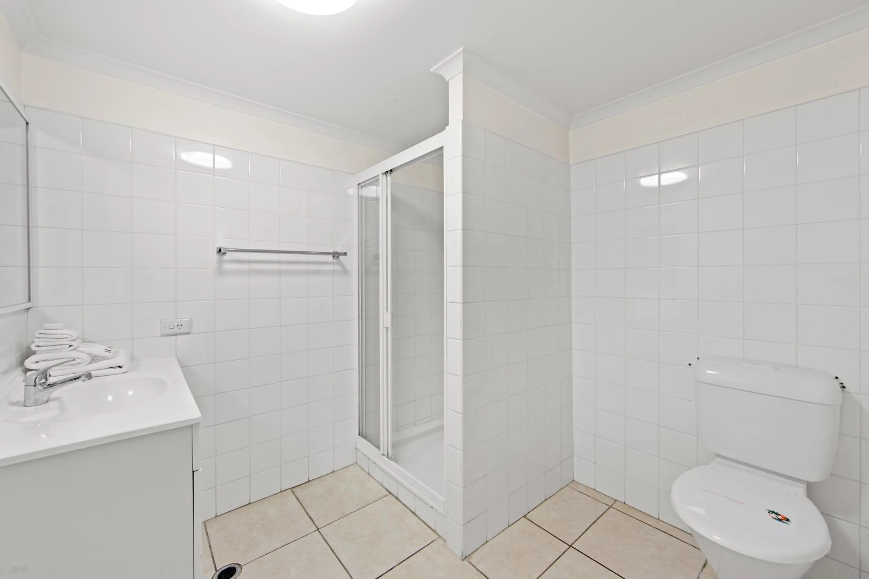 Bathroom in Northwind Beachfront Apartments