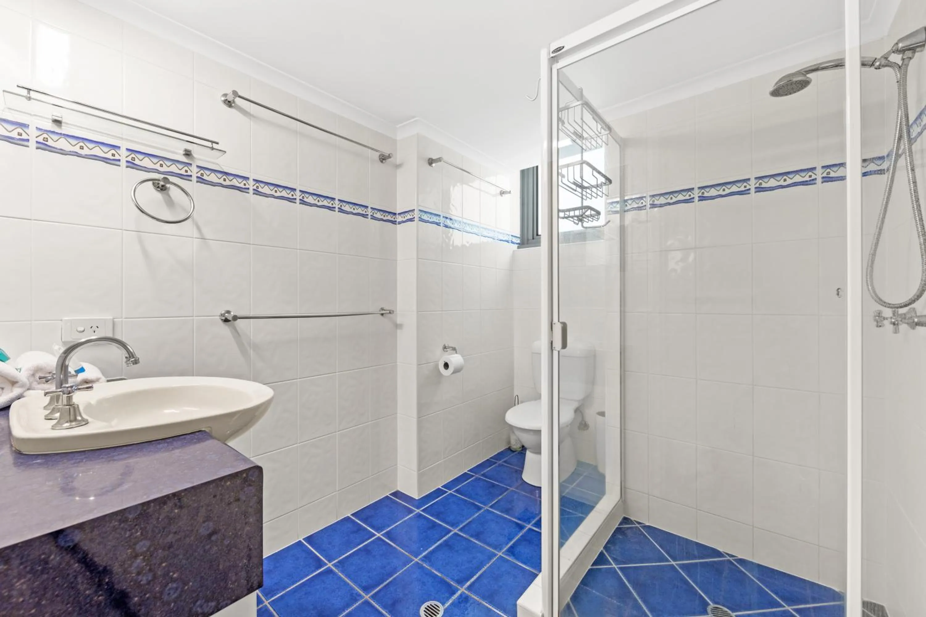 Bathroom in Northwind Beachfront Apartments