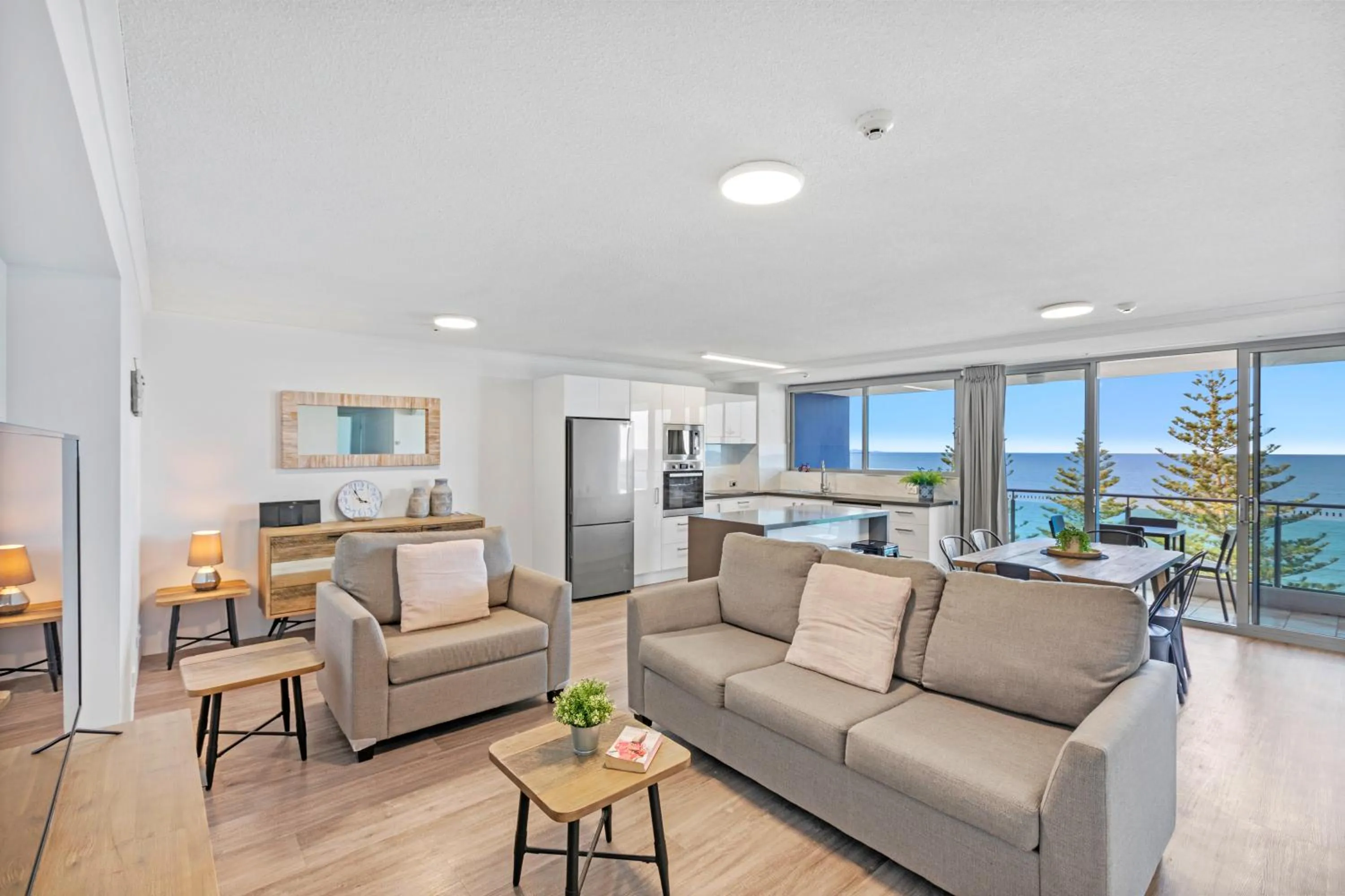 Living room in Northwind Beachfront Apartments
