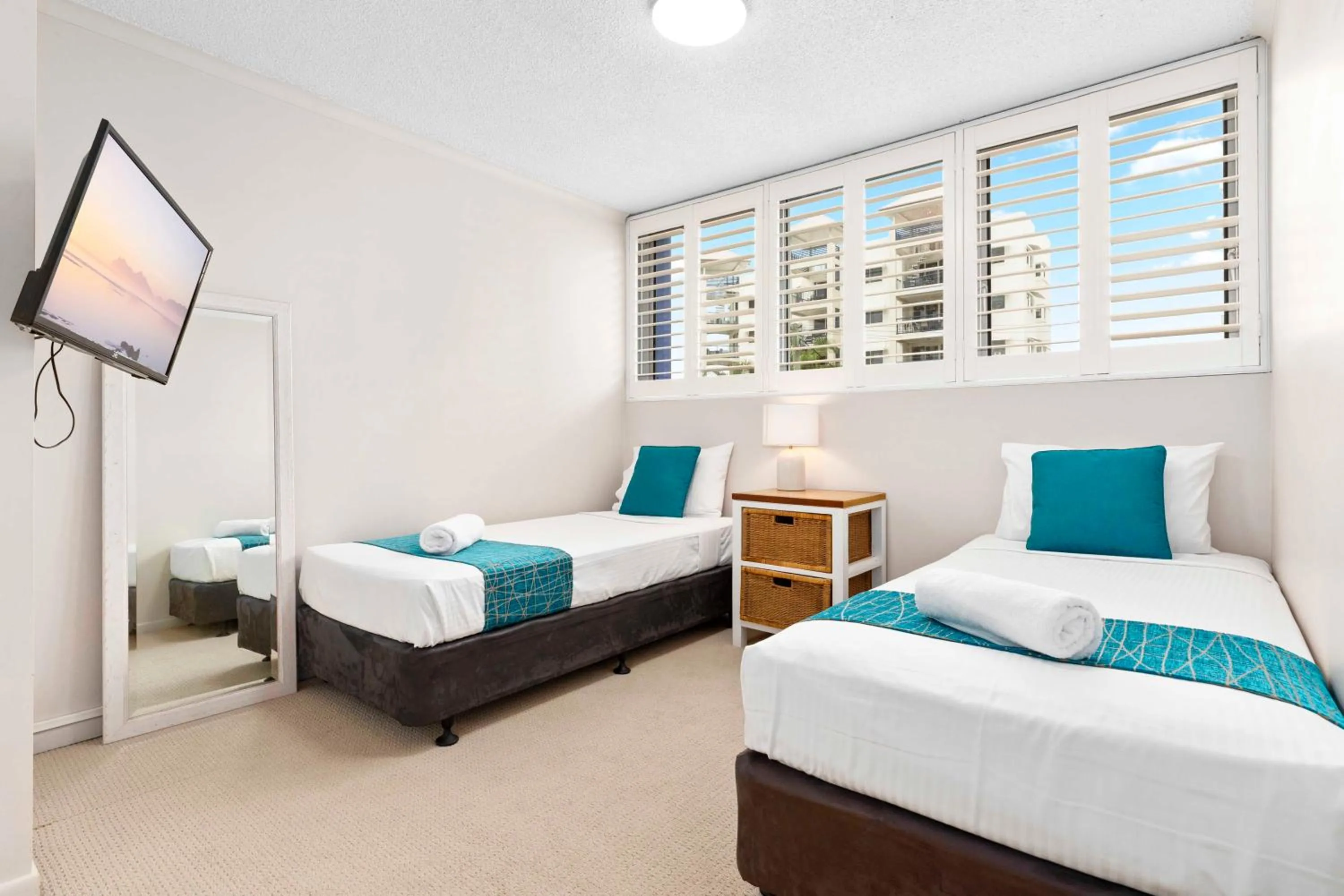 Bedroom, Bed in Northwind Beachfront Apartments