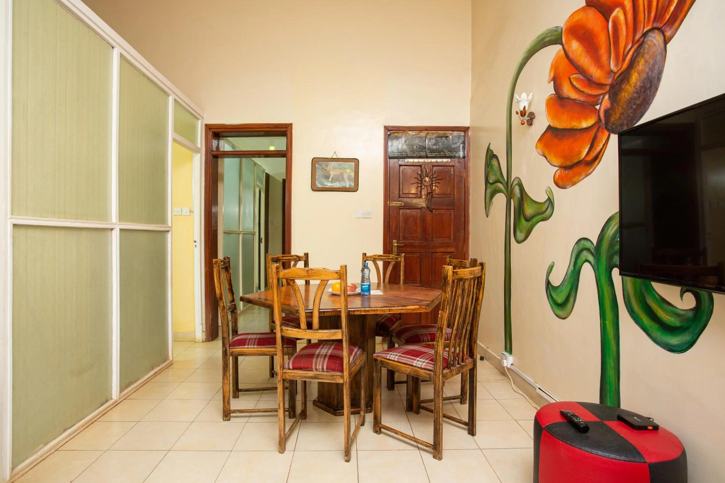 Dining area in Bonsai Villa