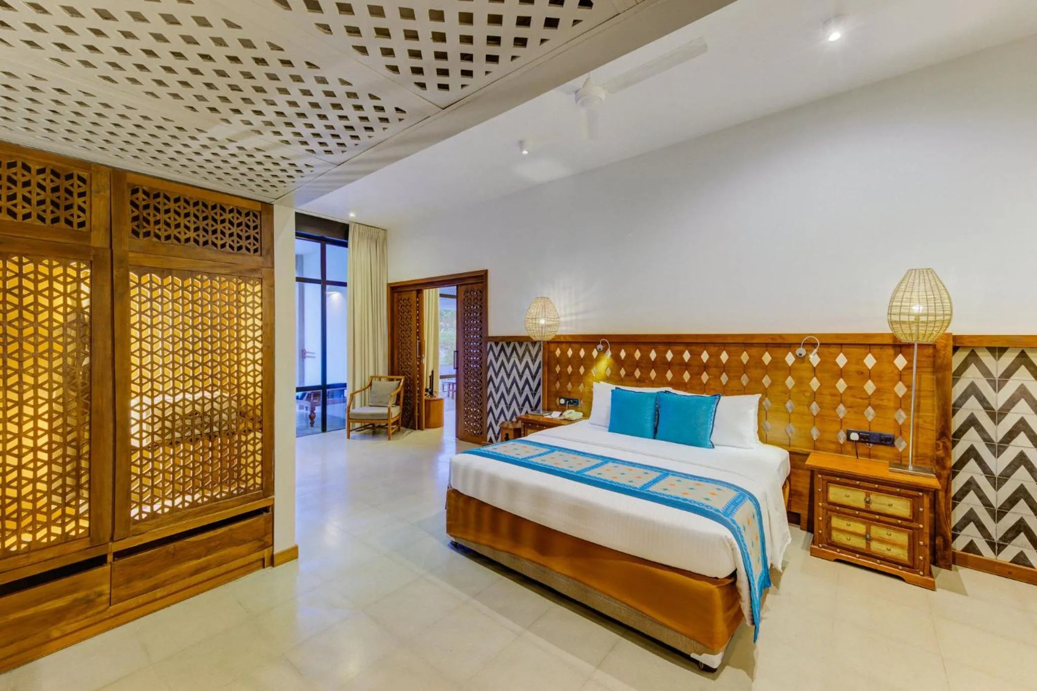 Bedroom, Bed in Cinnamon Bey Beruwala