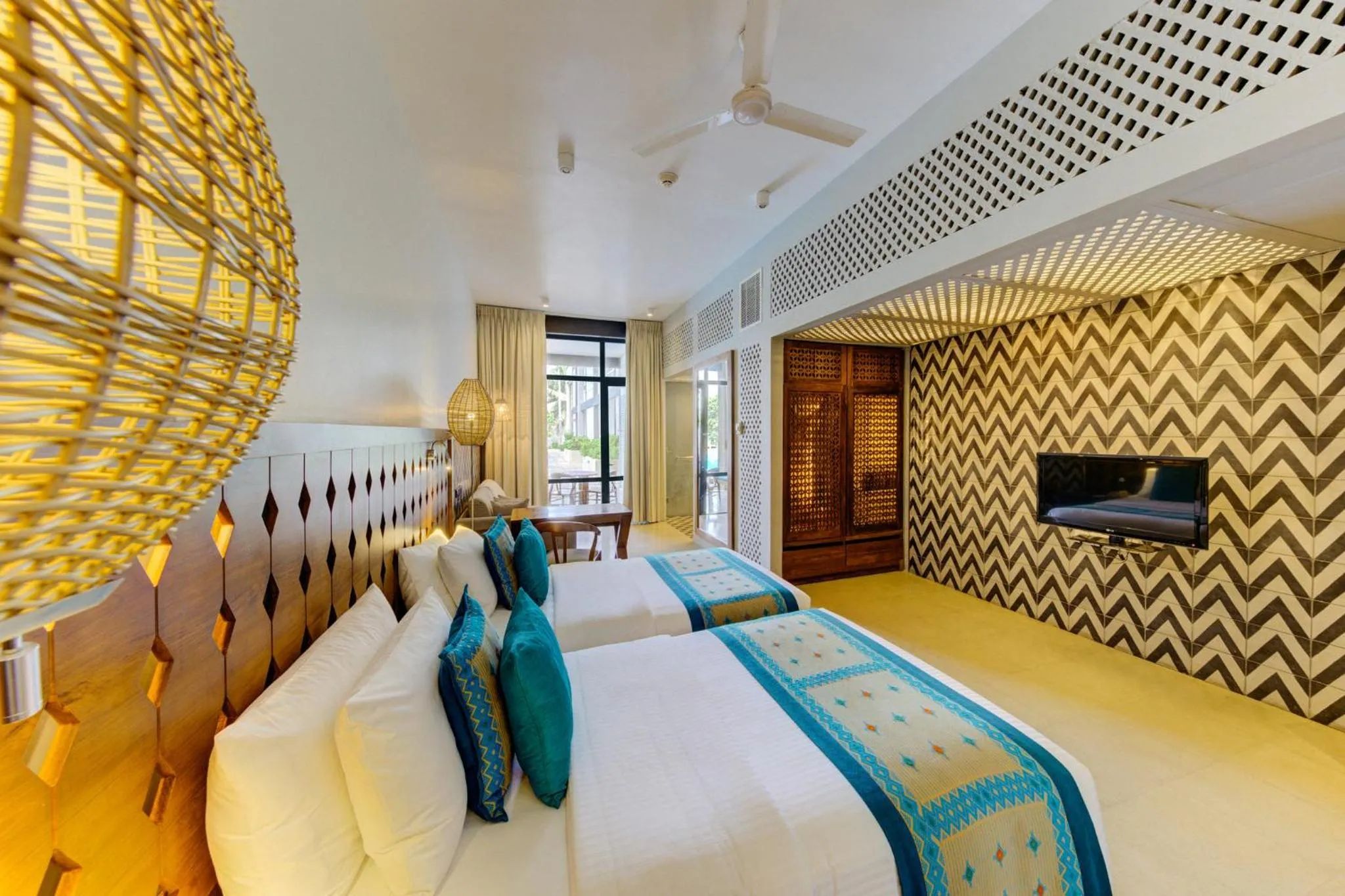 Bedroom, Bed in Cinnamon Bey Beruwala