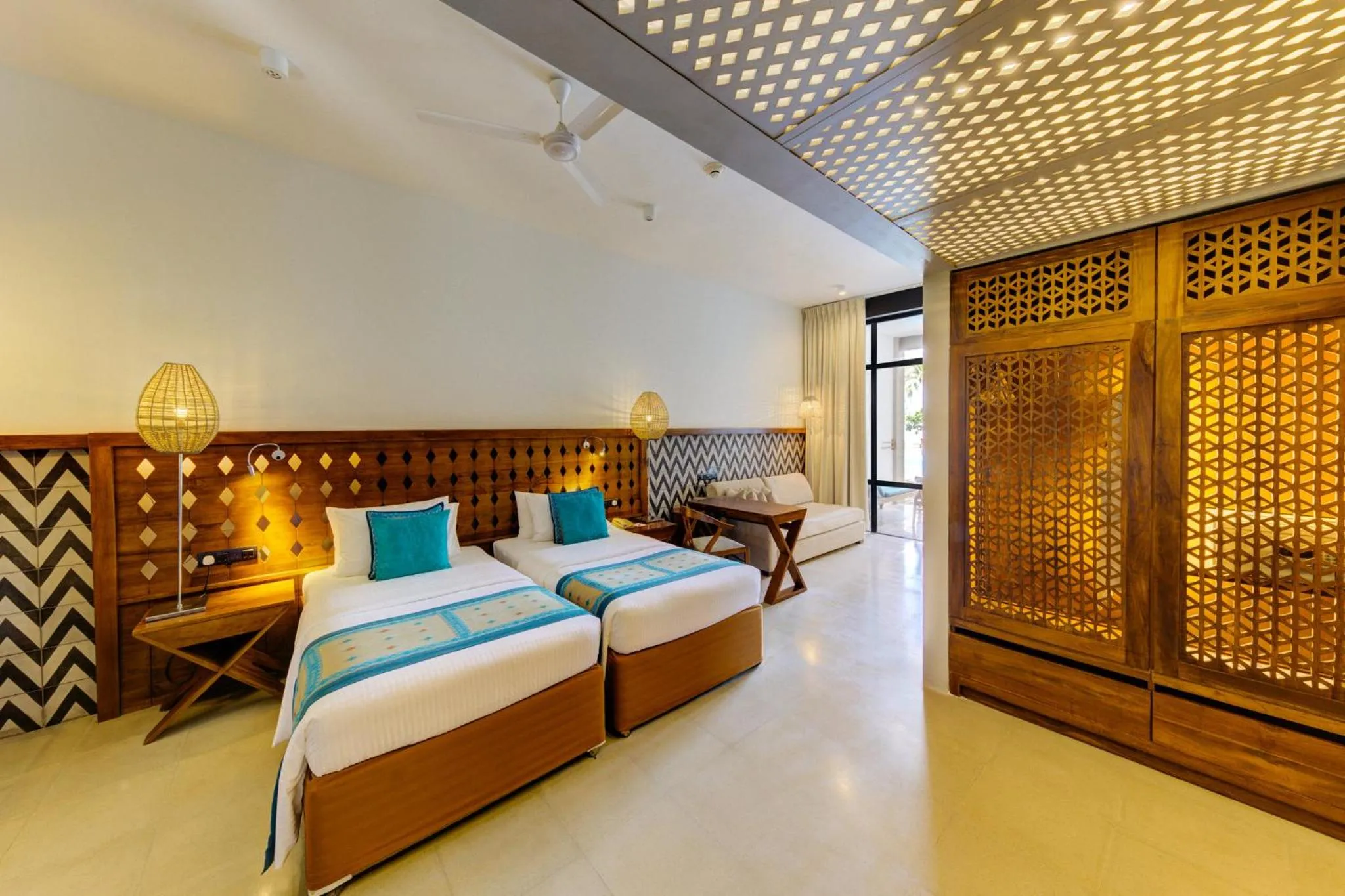 Bedroom, Bed in Cinnamon Bey Beruwala