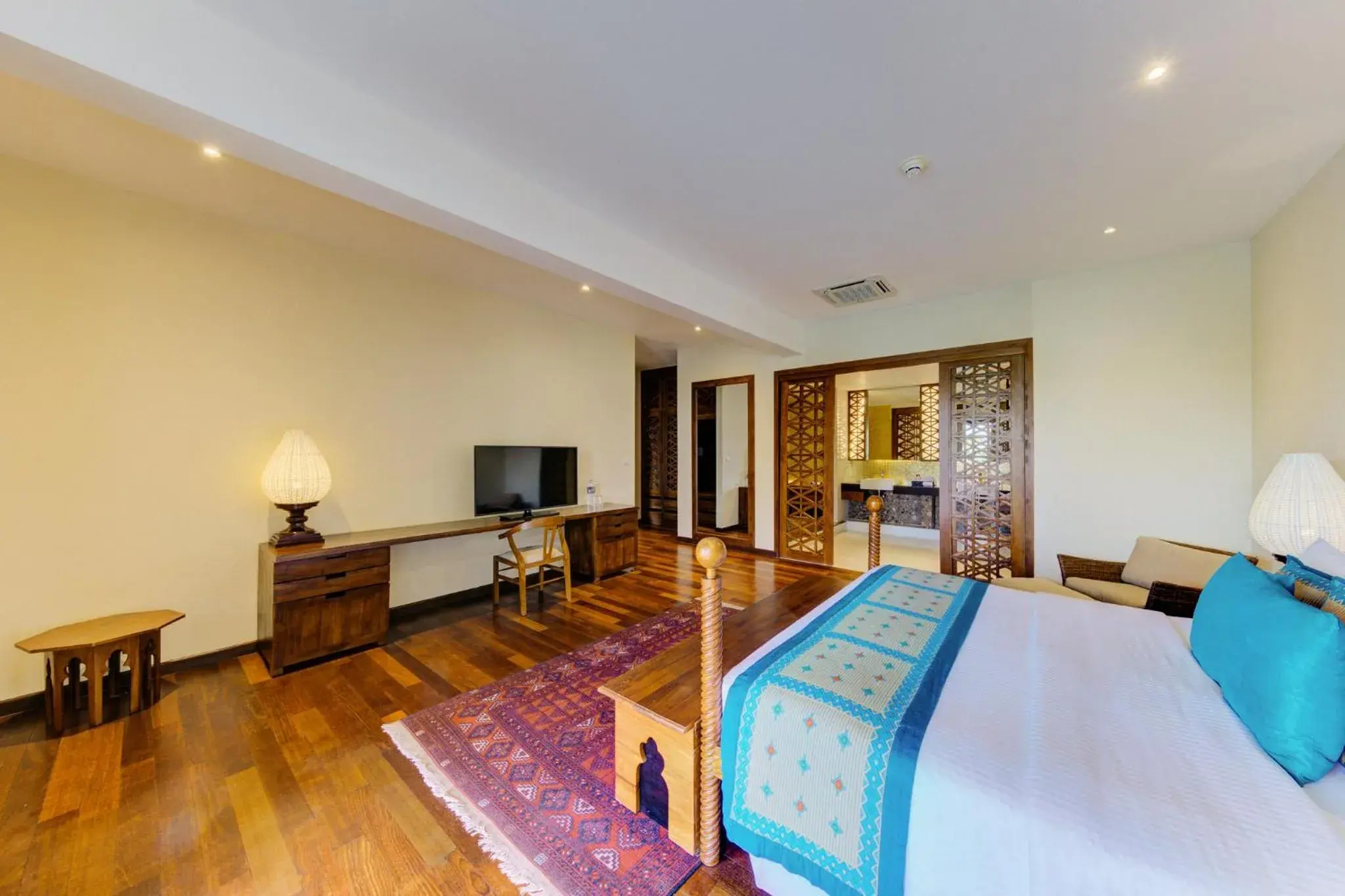 Bedroom, Bed in Cinnamon Bey Beruwala Bedroom, Bed in Cinnamon Bey Beruwala