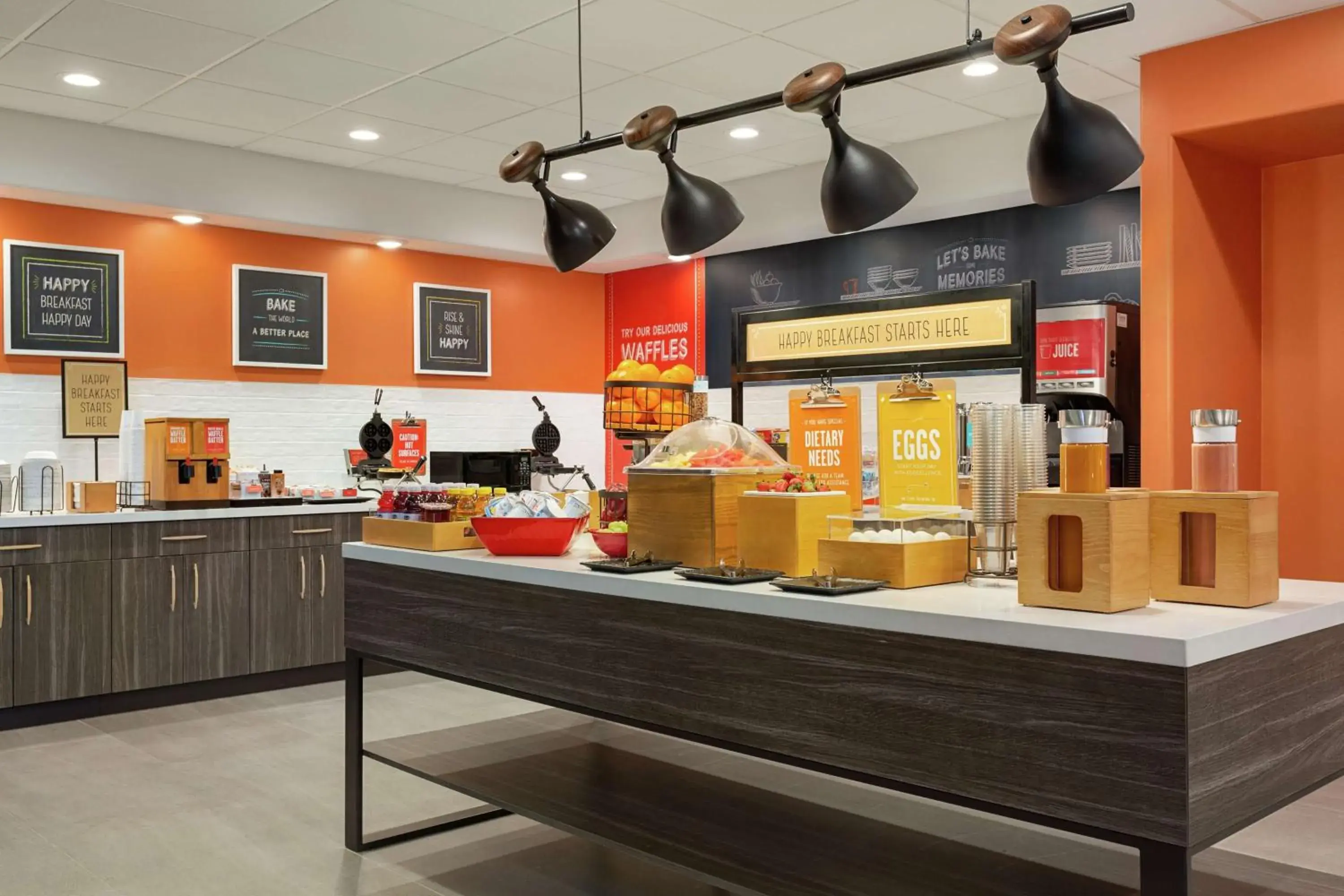 Breakfast in Hampton Inn & Suites Houston-Cypress Station Breakfast in Hampton Inn & Suites Houston-Cypress Station