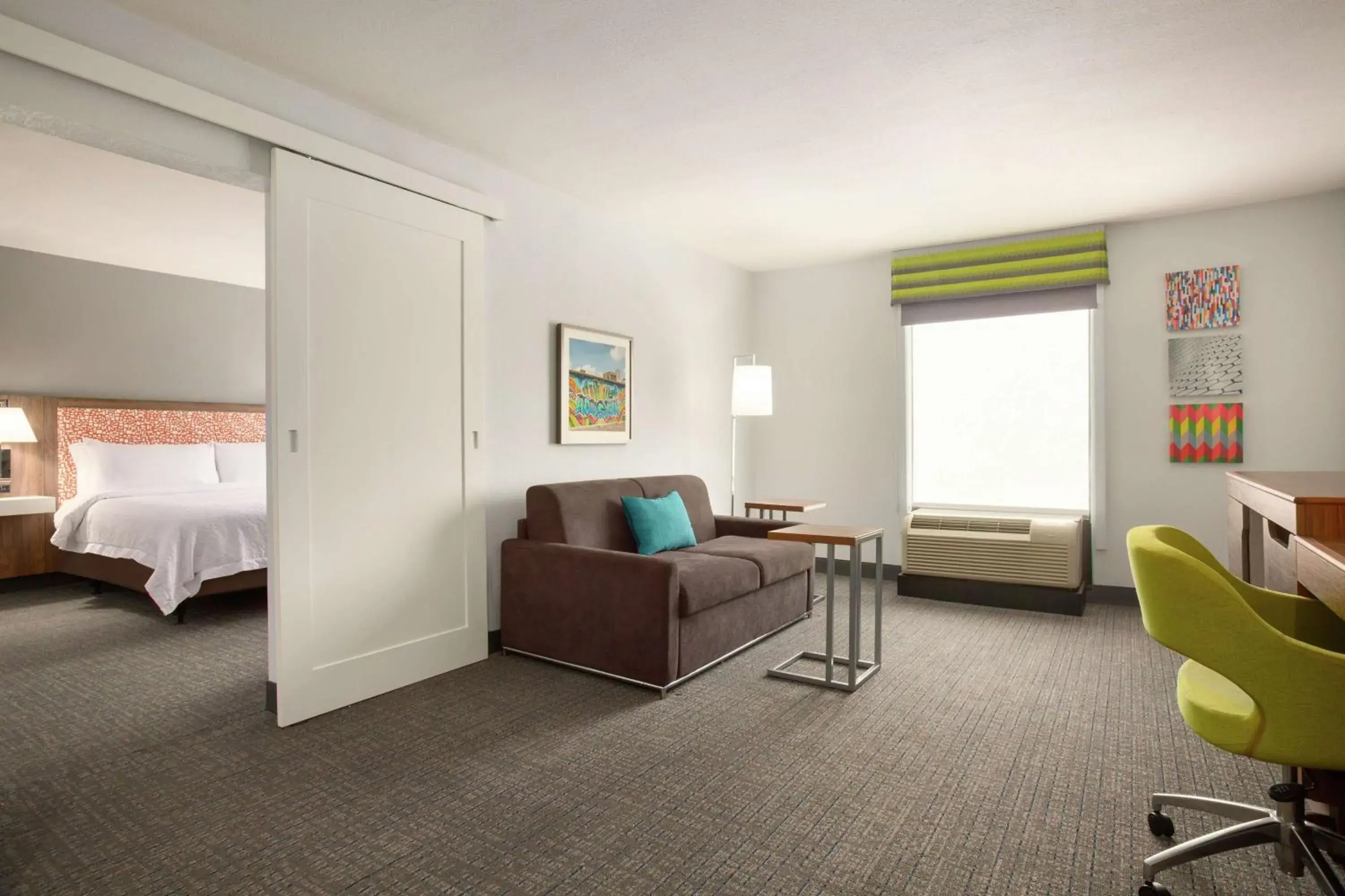 Bedroom, Bed in Hampton Inn & Suites Houston-Cypress Station Bedroom, Bed in Hampton Inn & Suites Houston-Cypress Station