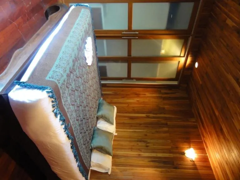 Tamarind Lodge
