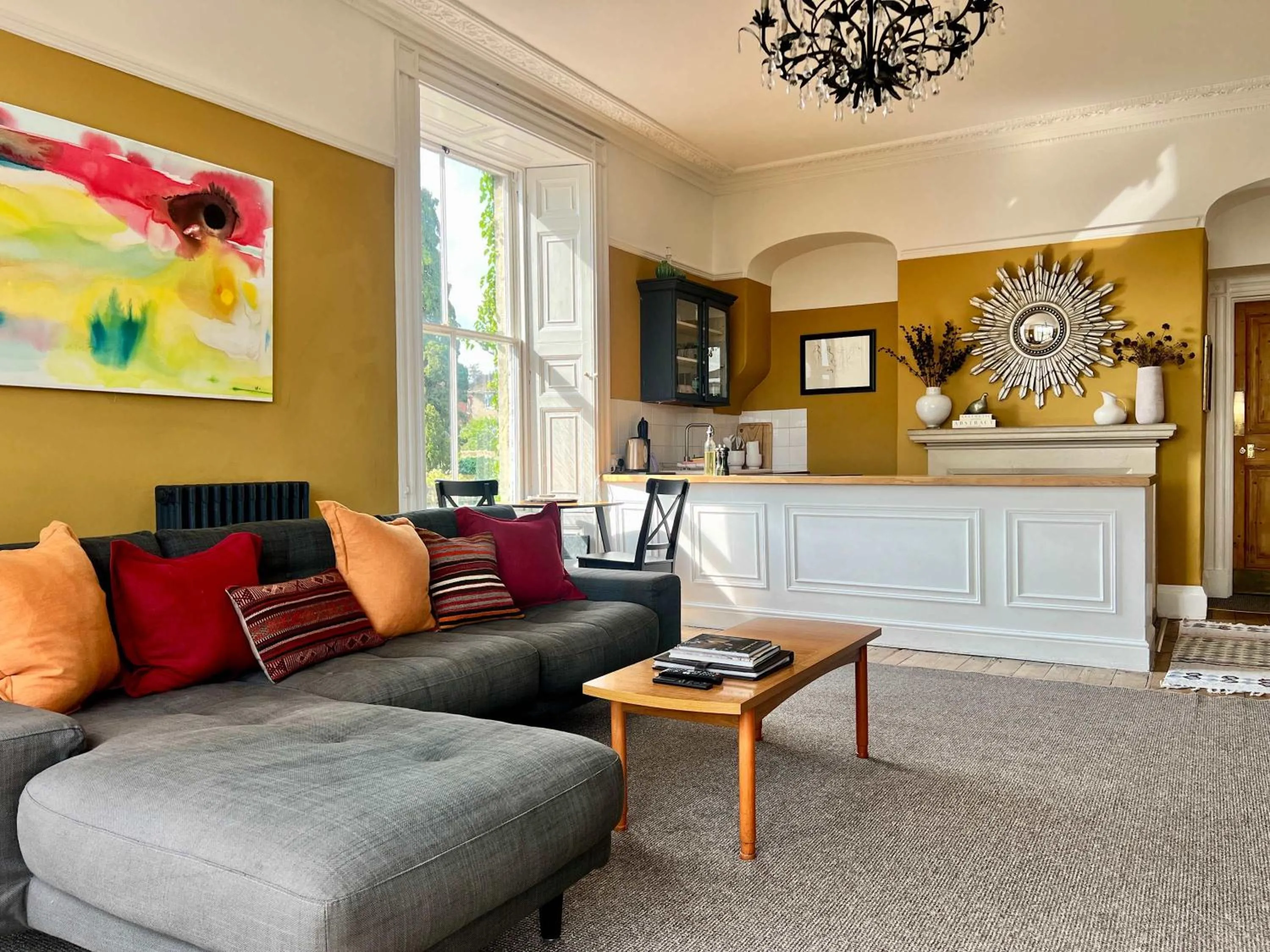 The Georgian Manor Apartment - Central Frome