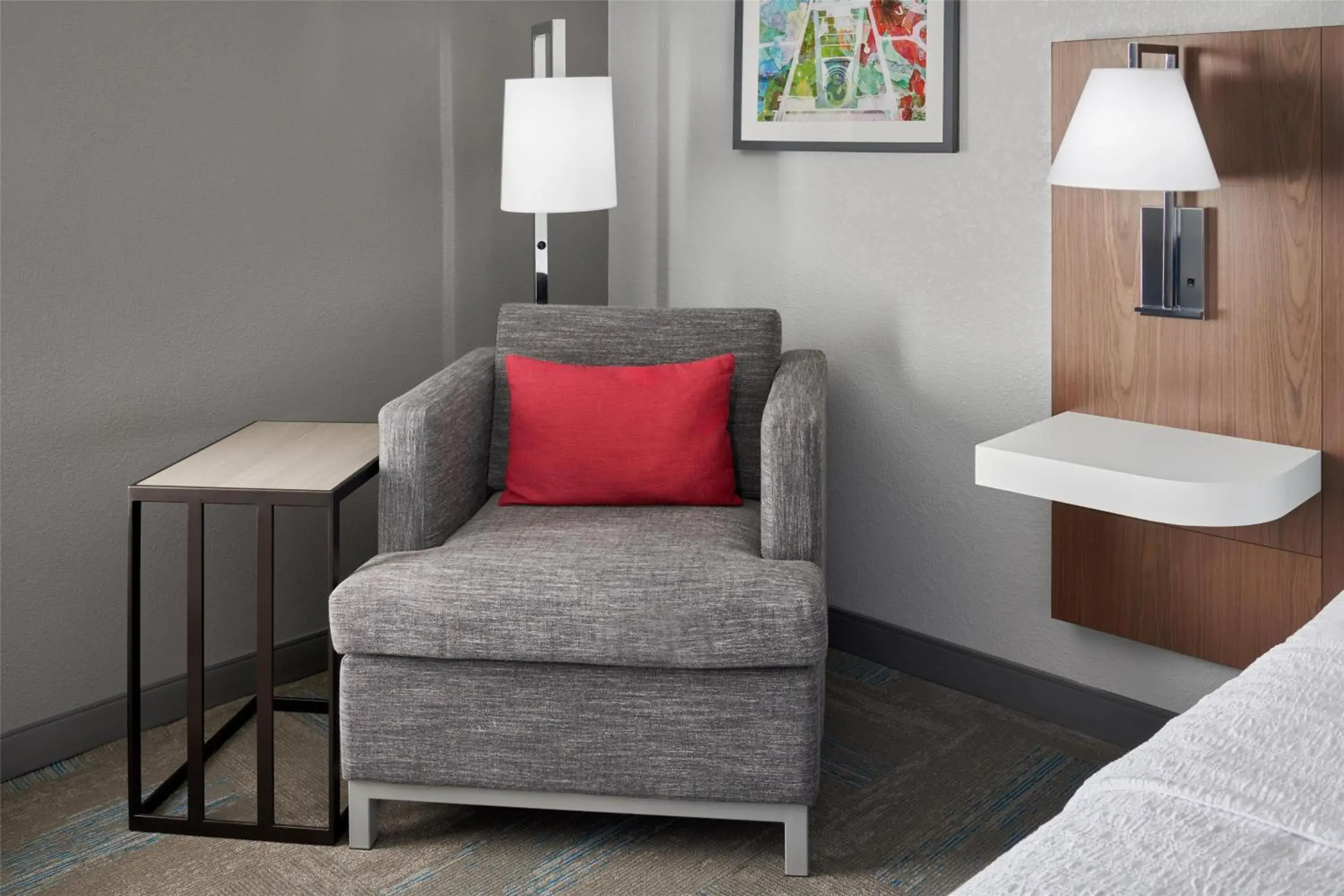 Living room in Hampton Inn Kansas City The Legends Living room in Hampton Inn Kansas City The Legends