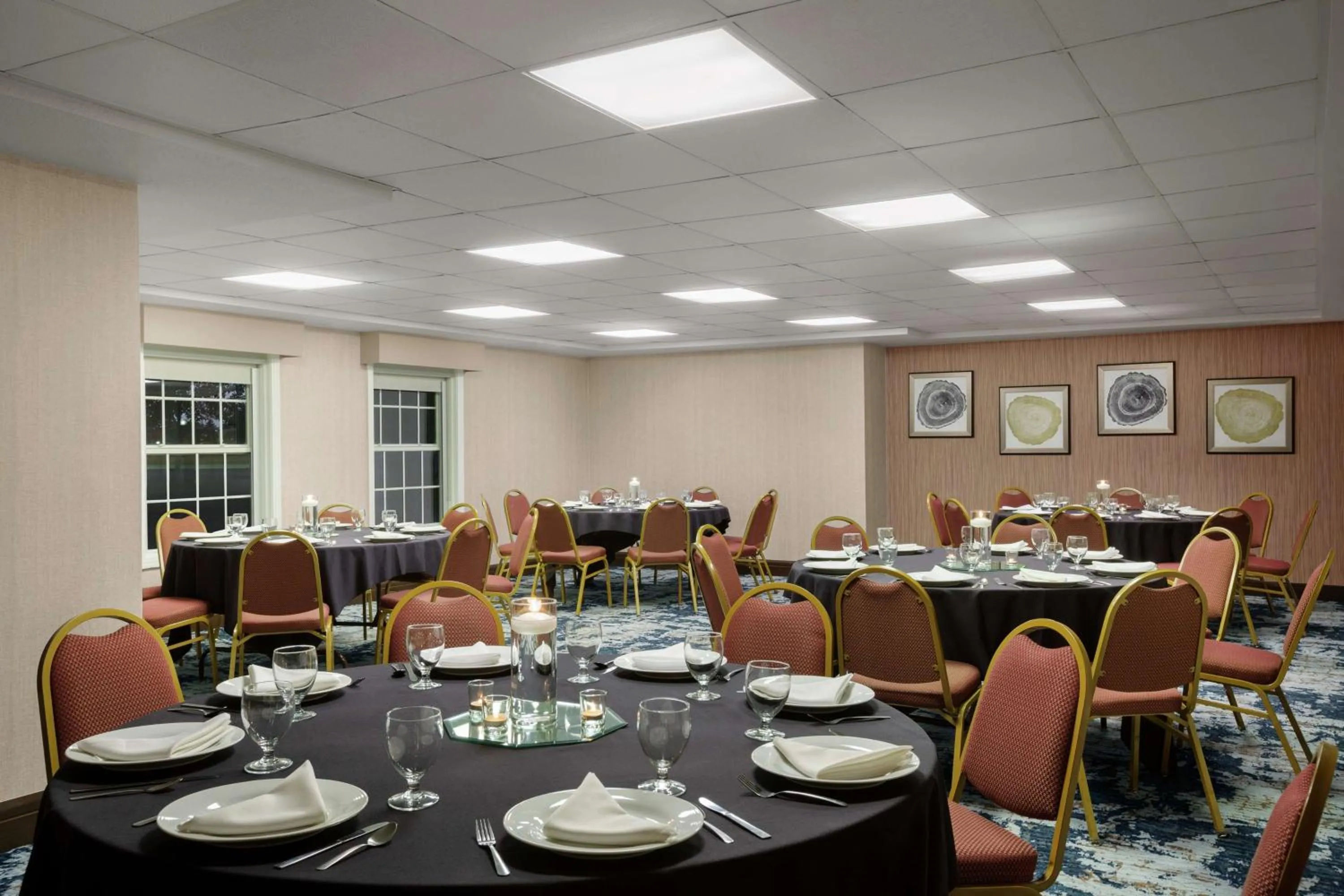 Meeting/conference room in Homewood Suites by Hilton Kansas City Airport