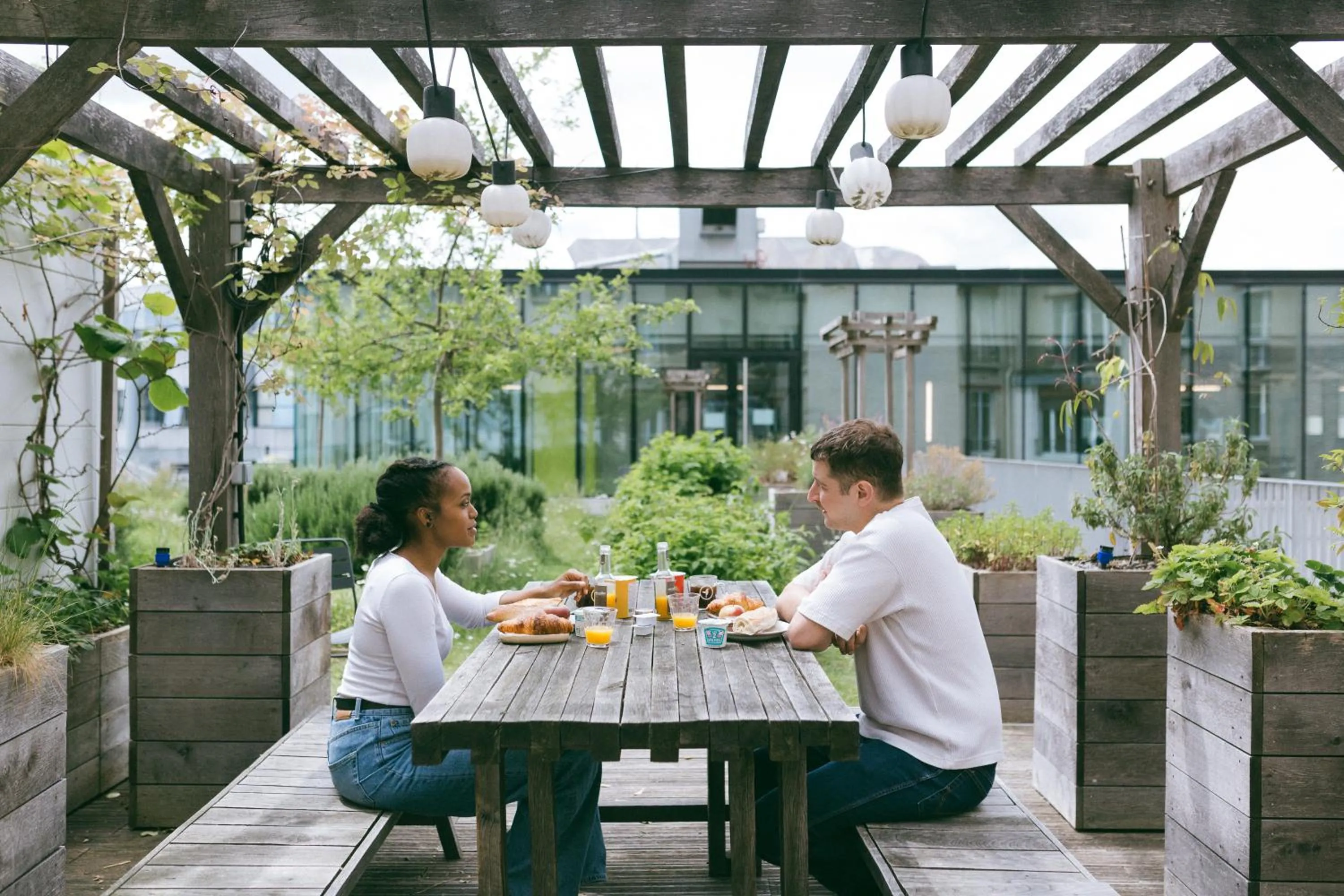 Garden in Deskopolitan House