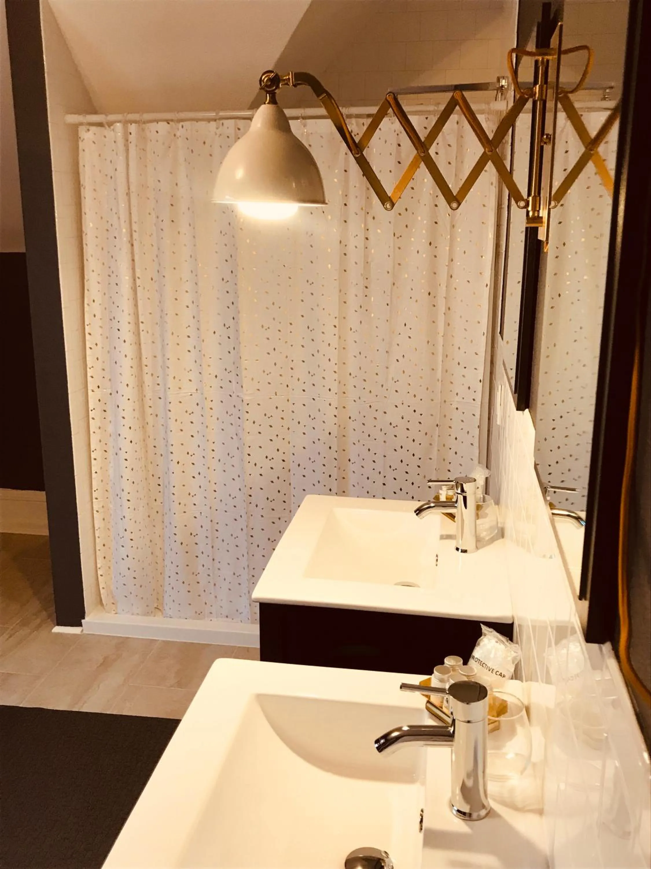 Property building in The ART INN Seattle