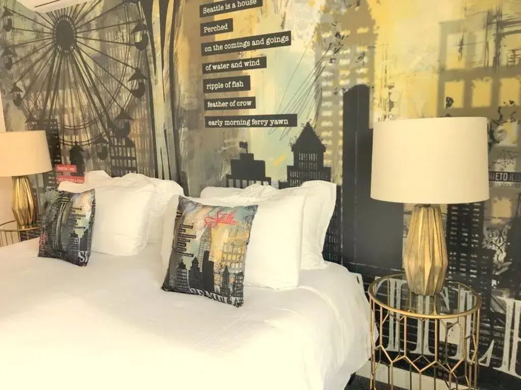 Bed in The ART INN Seattle Bed in The ART INN Seattle