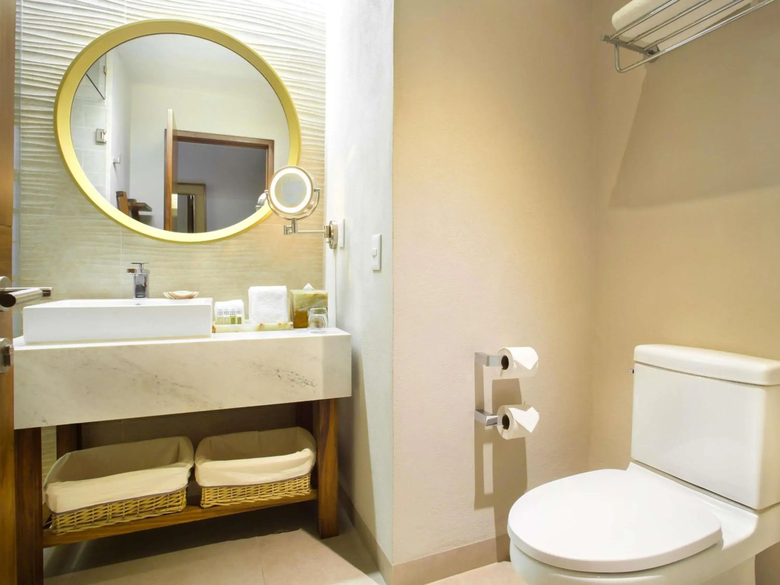 Bedroom in Armony Marival Resort & Spa Punta de Mita - MGallery collection Bedroom in Armony Marival Resort & Spa Punta de Mita - MGallery collection