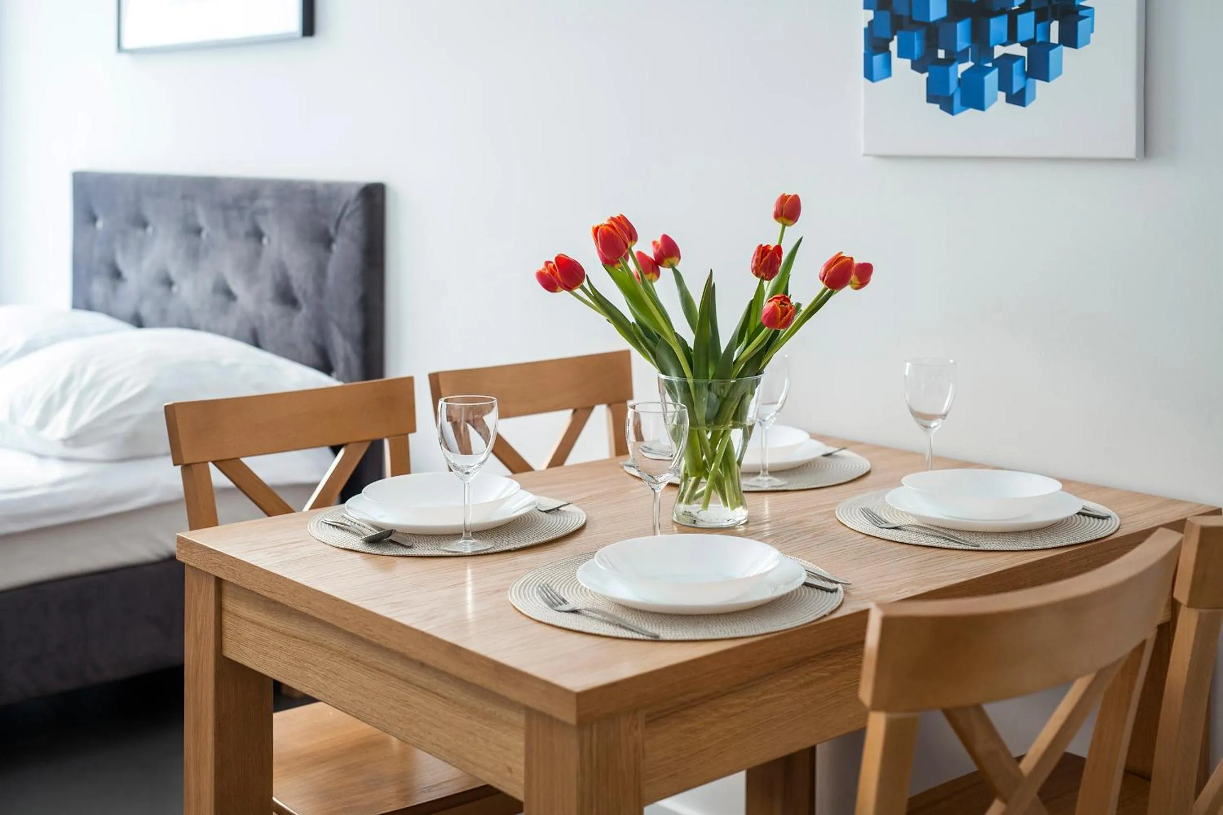 Dining area, Bed in Sleepy3city Apartments Batorego 9 II