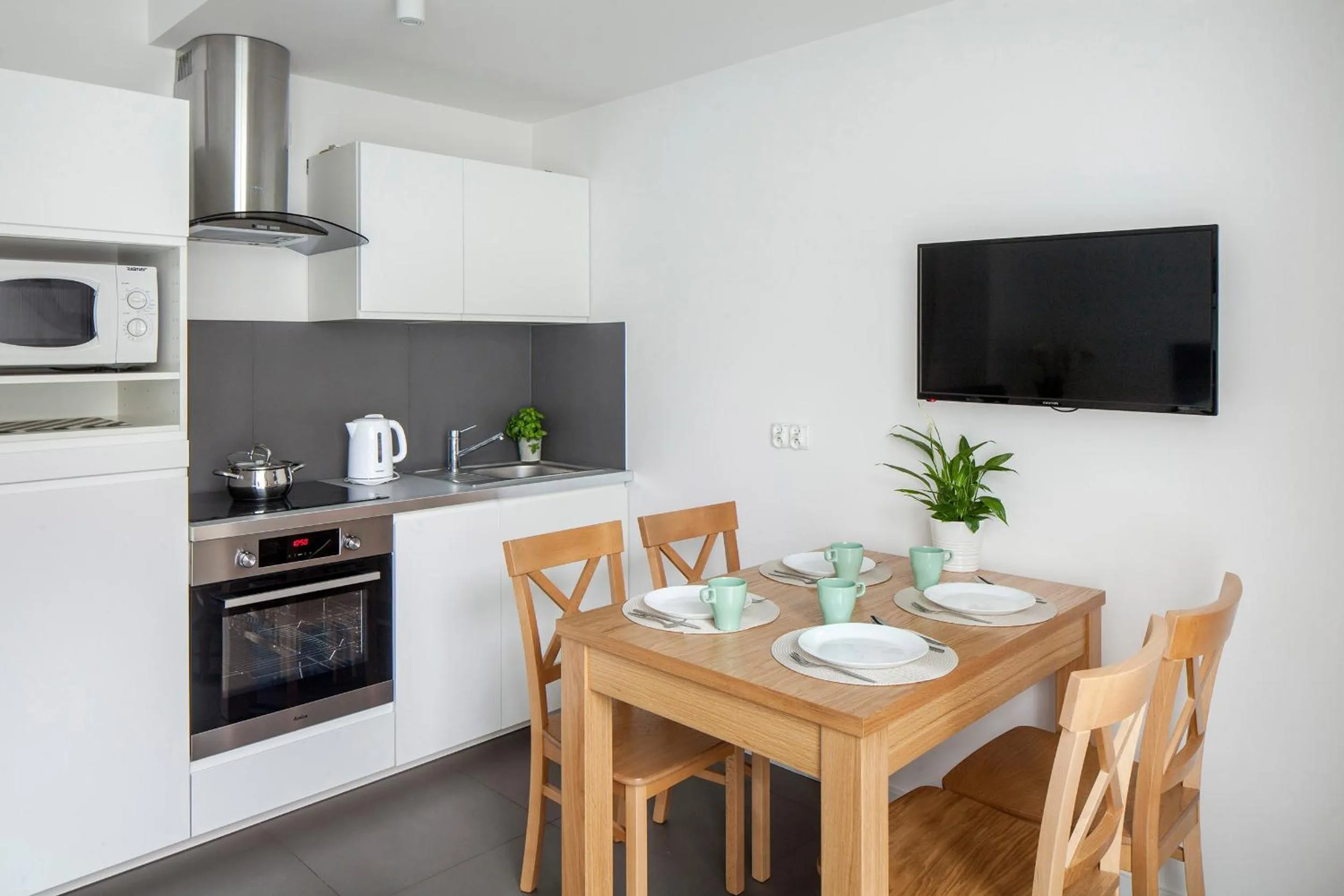Kitchen or kitchenette in Sleepy3city Apartments Batorego 9 II