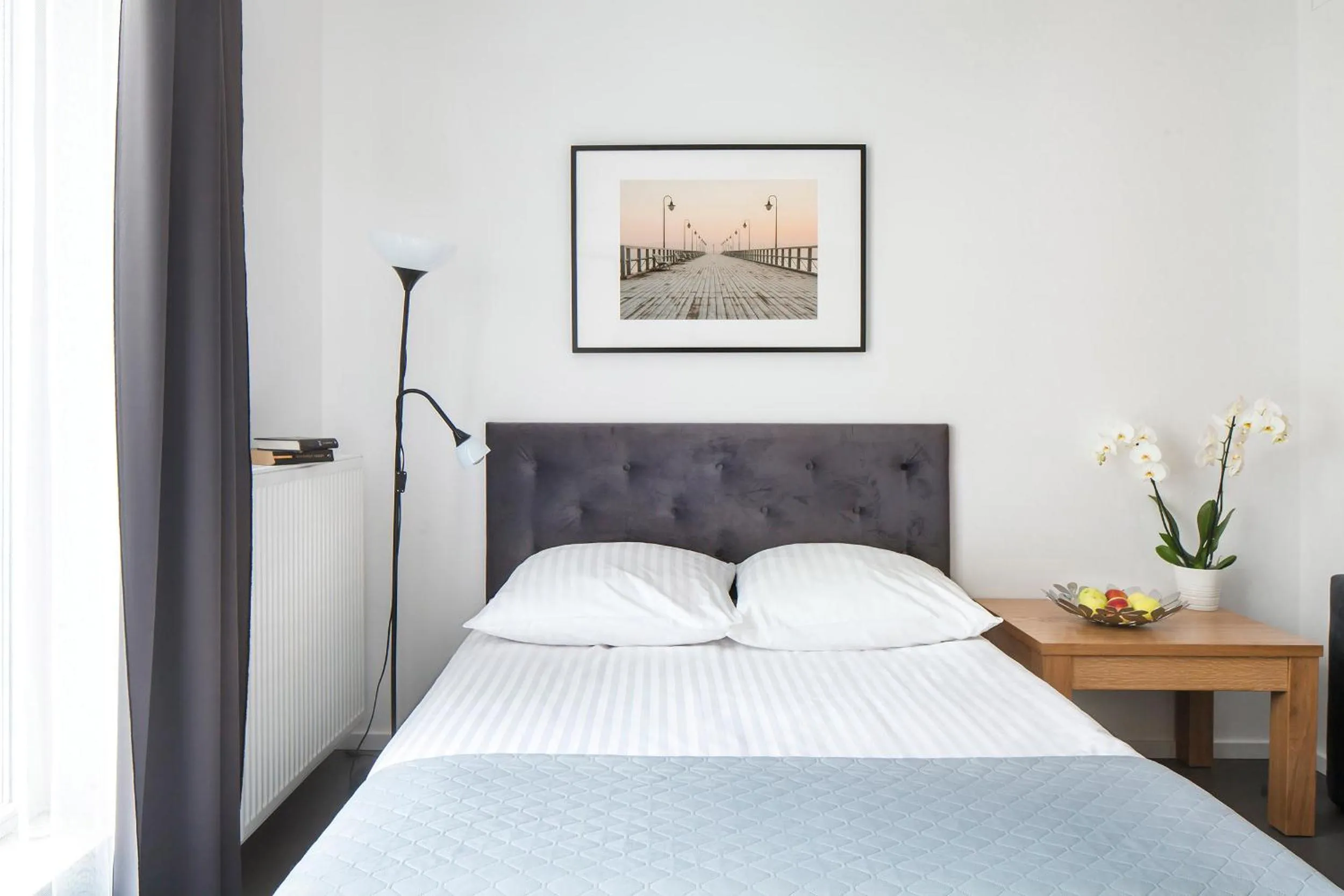 Bed in Sleepy3city Apartments Batorego 9 II