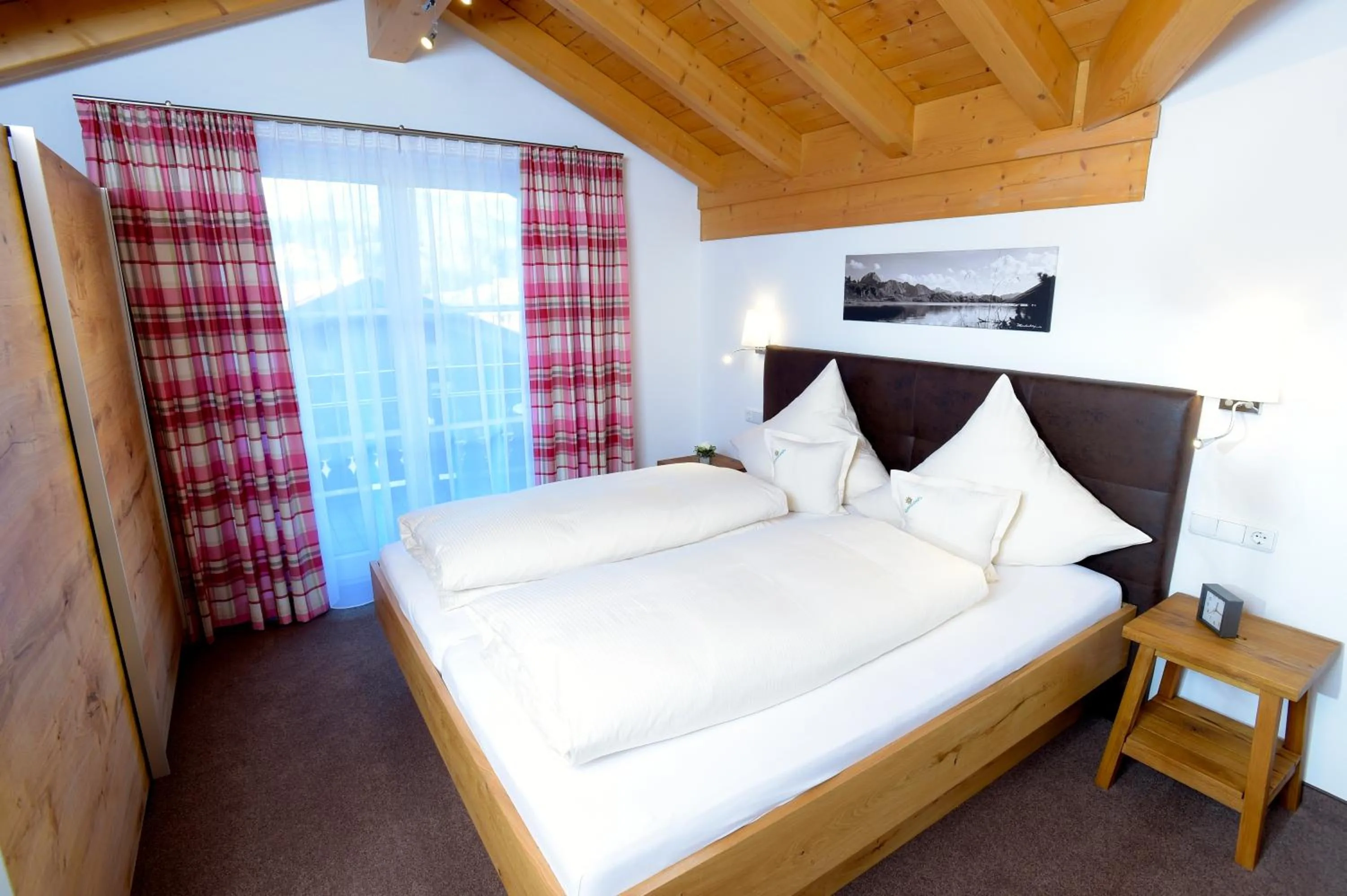 Bed in Ferienwohnungen Gerlach