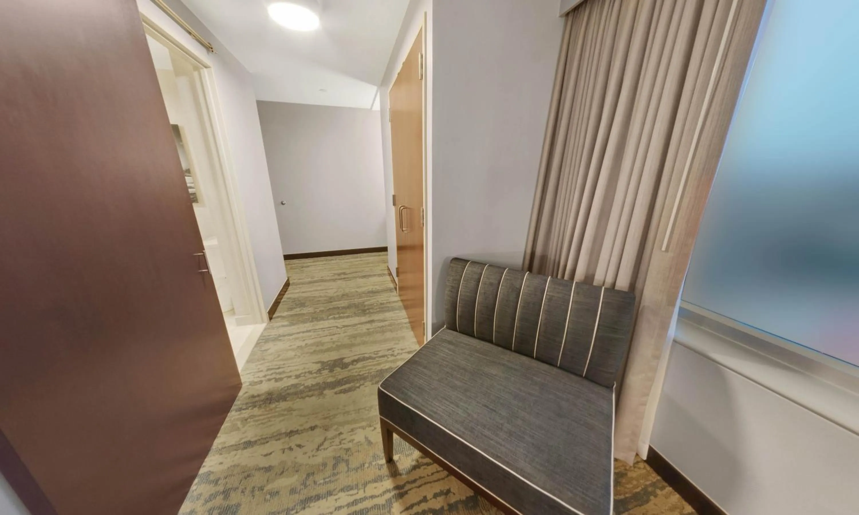 Seating area in Hilton Americas - Houston