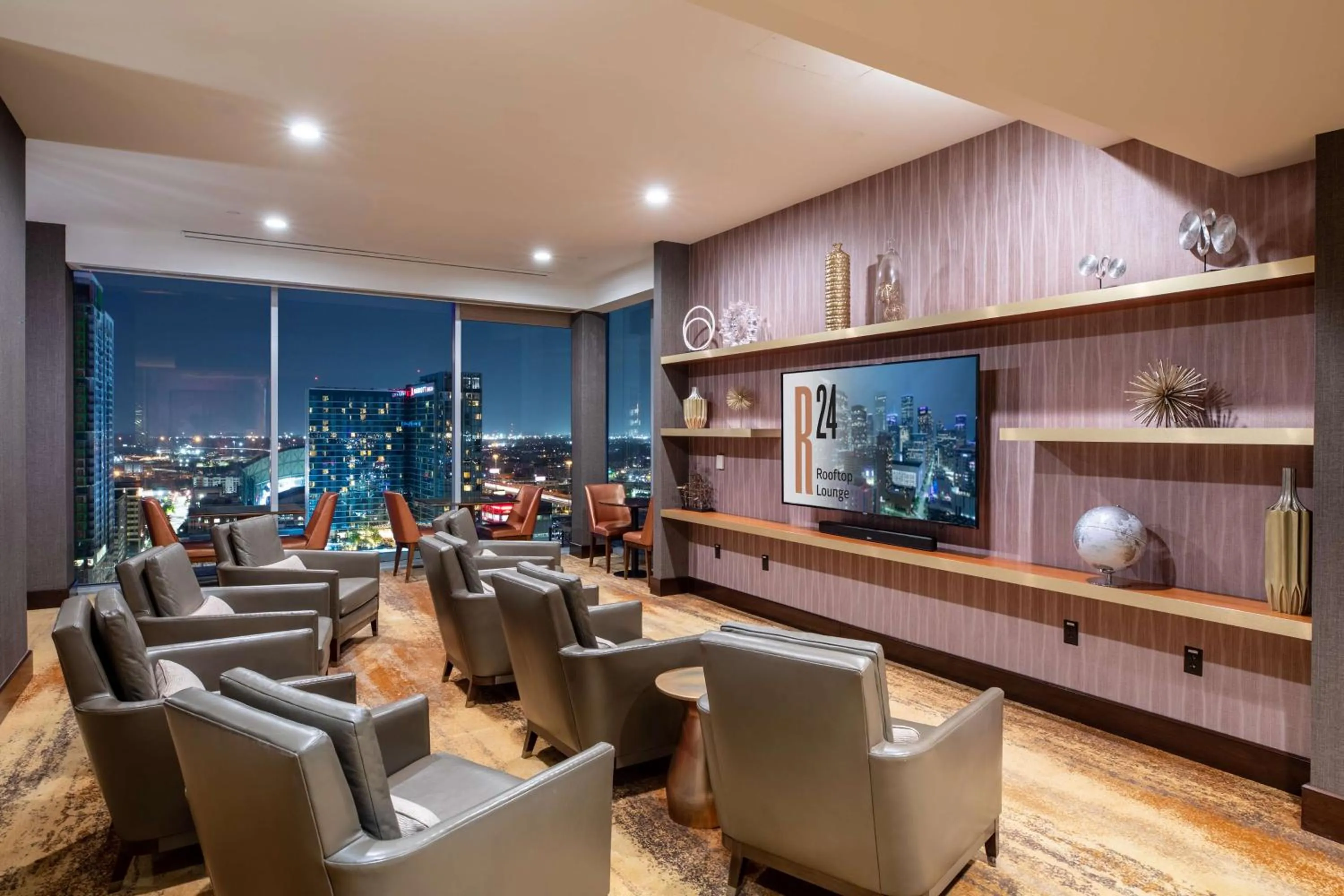 Property building in Hilton Americas - Houston