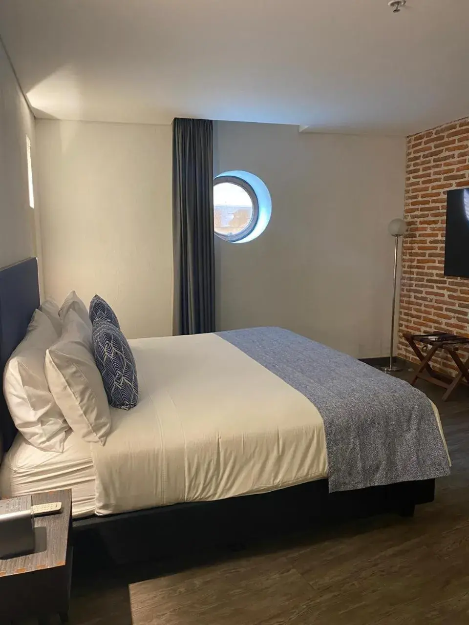 Decorative detail, Bed in Hotel Santa Catalina By OxoHotel Decorative detail, Bed in Hotel Santa Catalina By OxoHotel