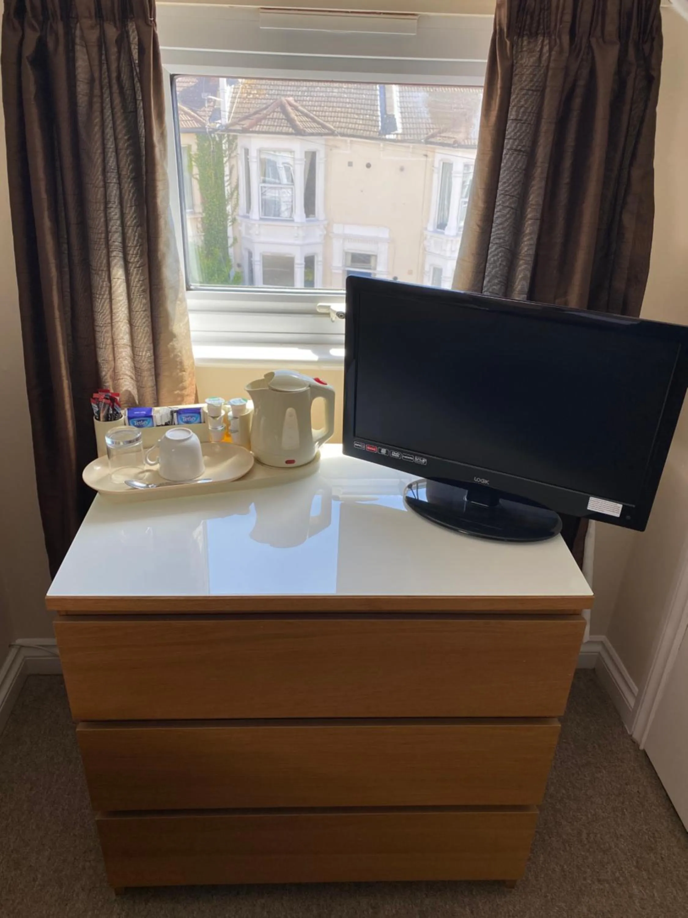 Bed in Waverley Park Lodge