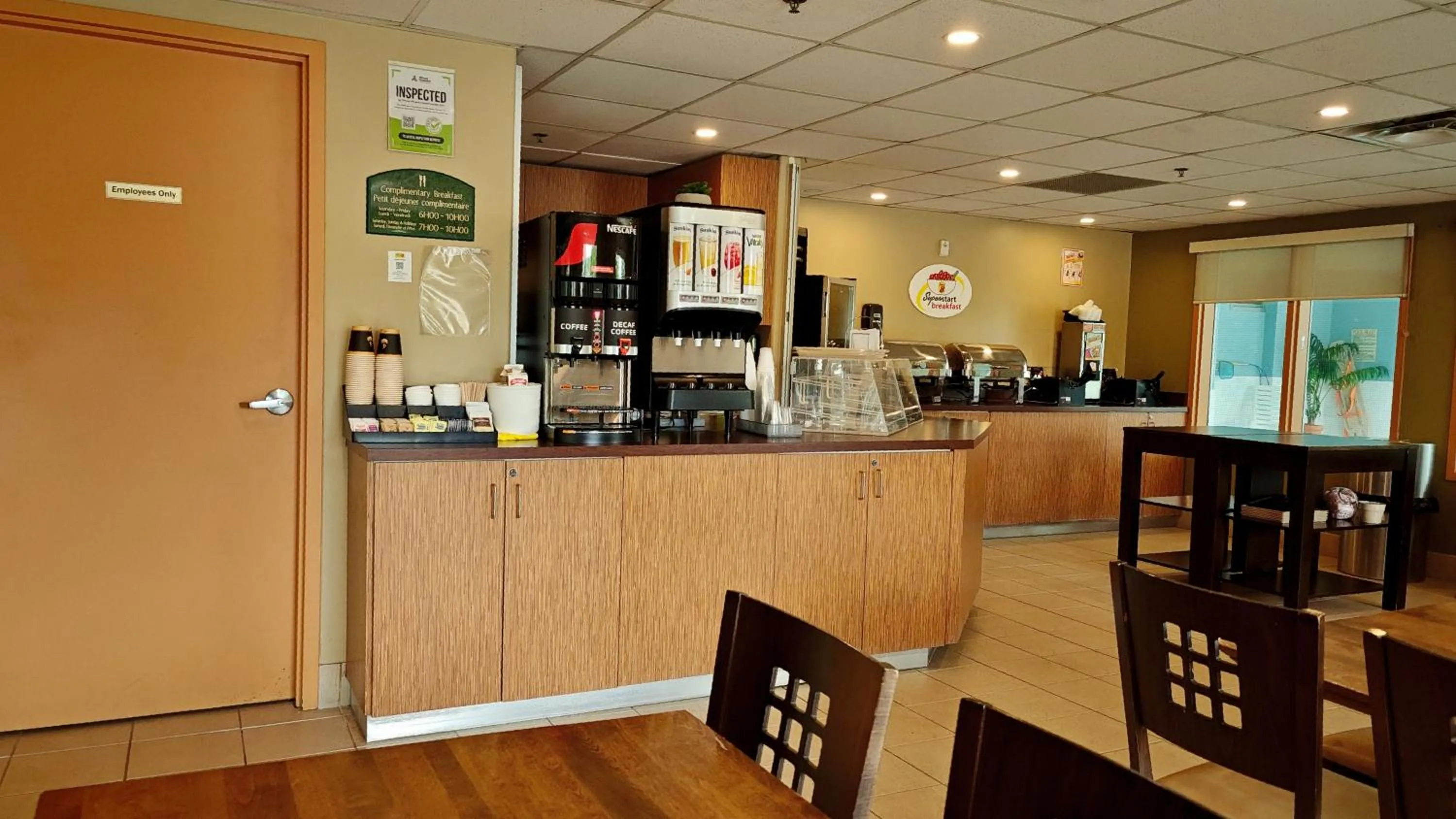 Super 8 by Wyndham Midland