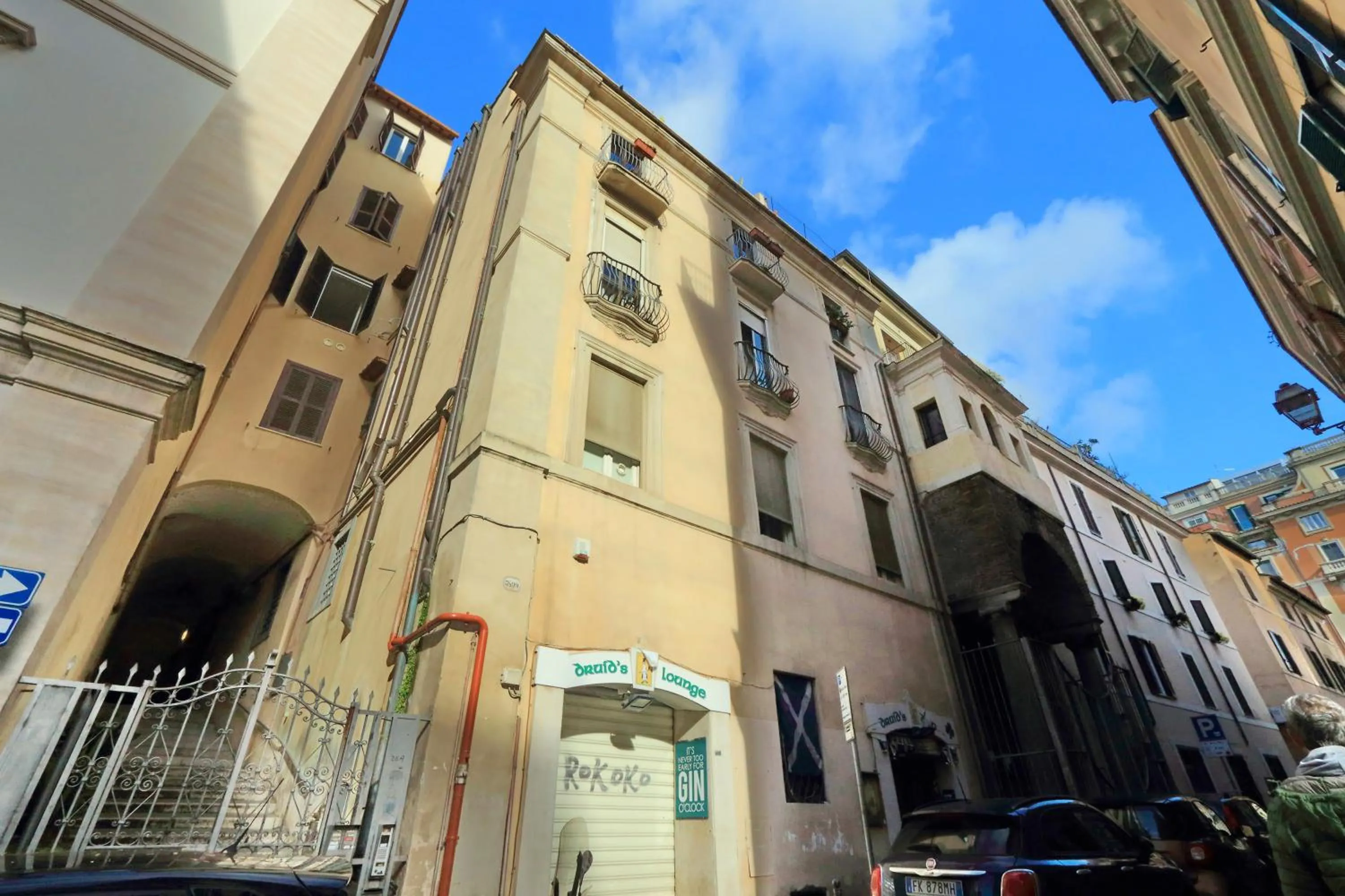 Monti charming apartment - Rome short let Service