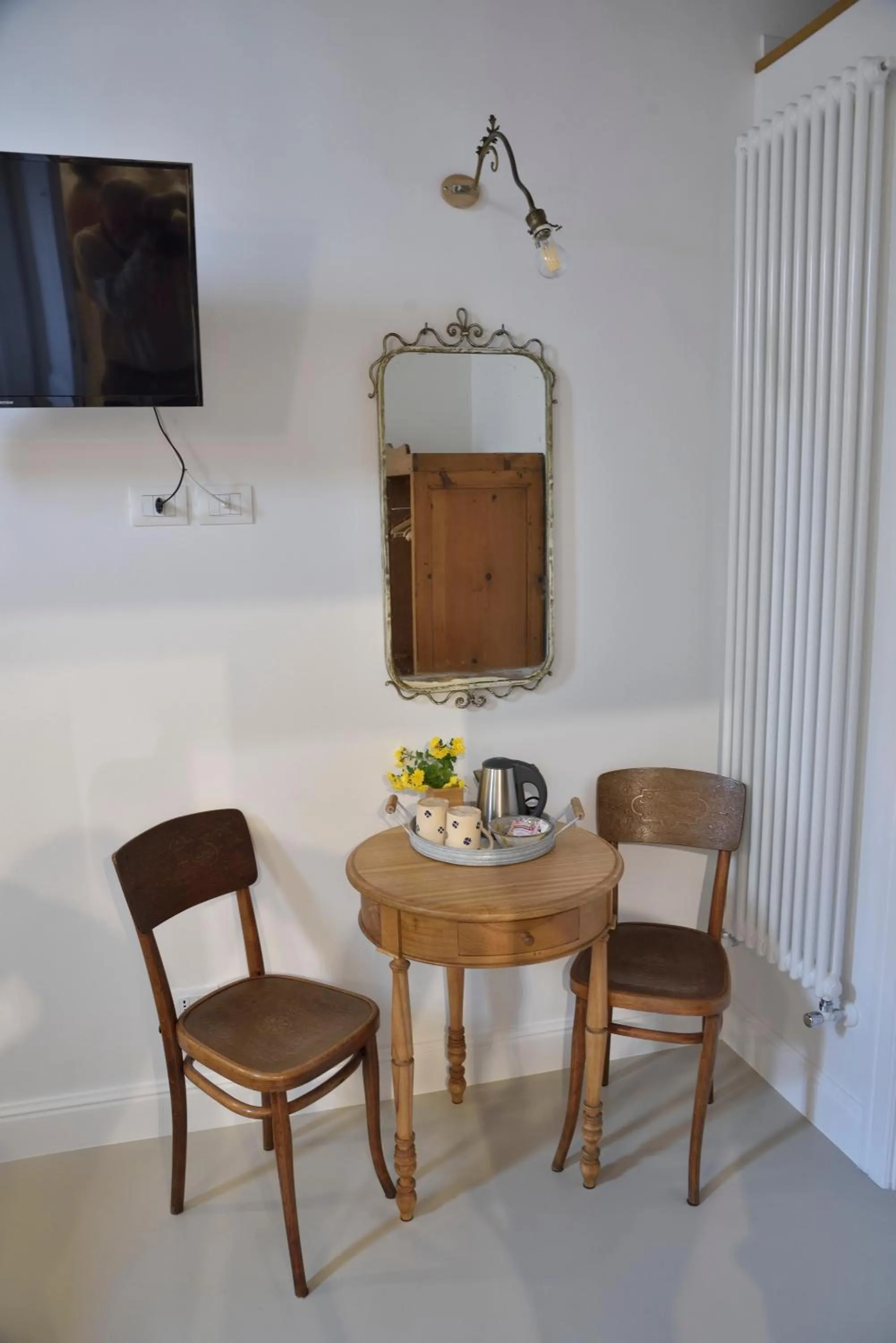 Coffee/tea facilities in B&B Murex