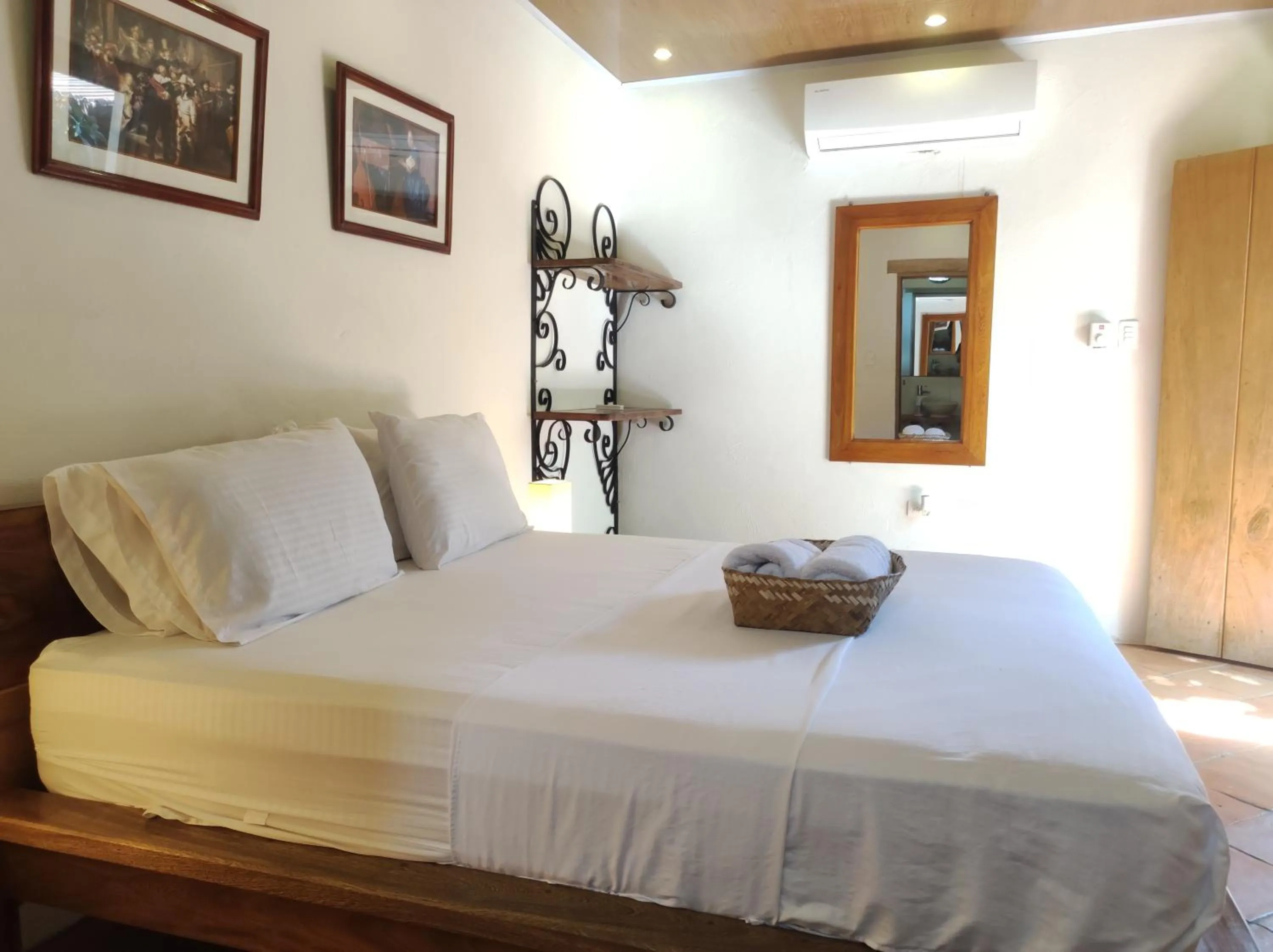 Area and facilities, Bed in HOTEL NIETO MOMPOX, ubicado en el corazón del centro histórico, frente al rio magdalena en zona de malecón