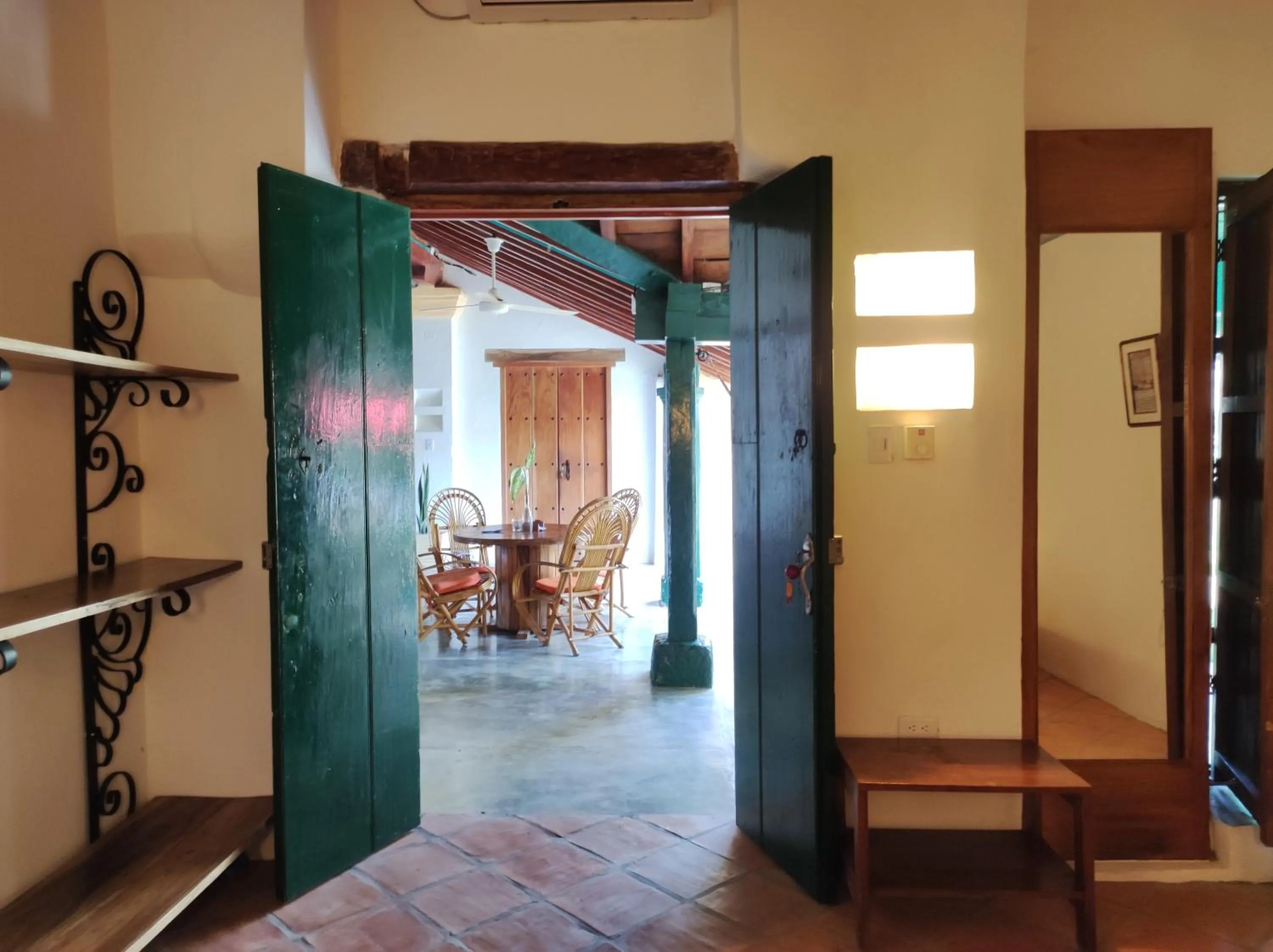 Photo of the whole room in HOTEL NIETO MOMPOX, ubicado en el corazón del centro histórico, frente al rio magdalena en zona de malecón