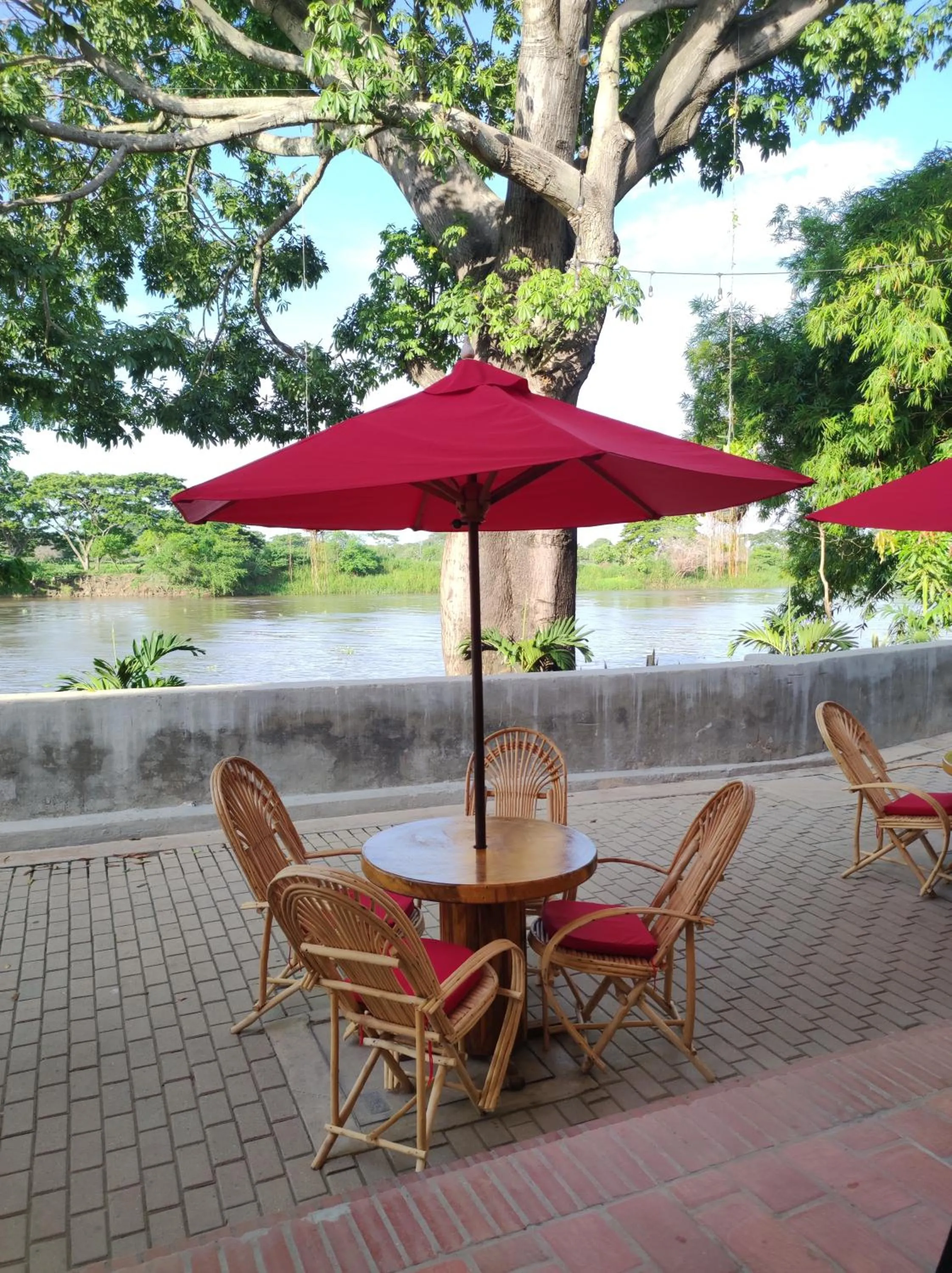 Restaurant/places to eat in HOTEL NIETO MOMPOX, ubicado en el corazón del centro histórico, frente al rio magdalena en zona de malecón