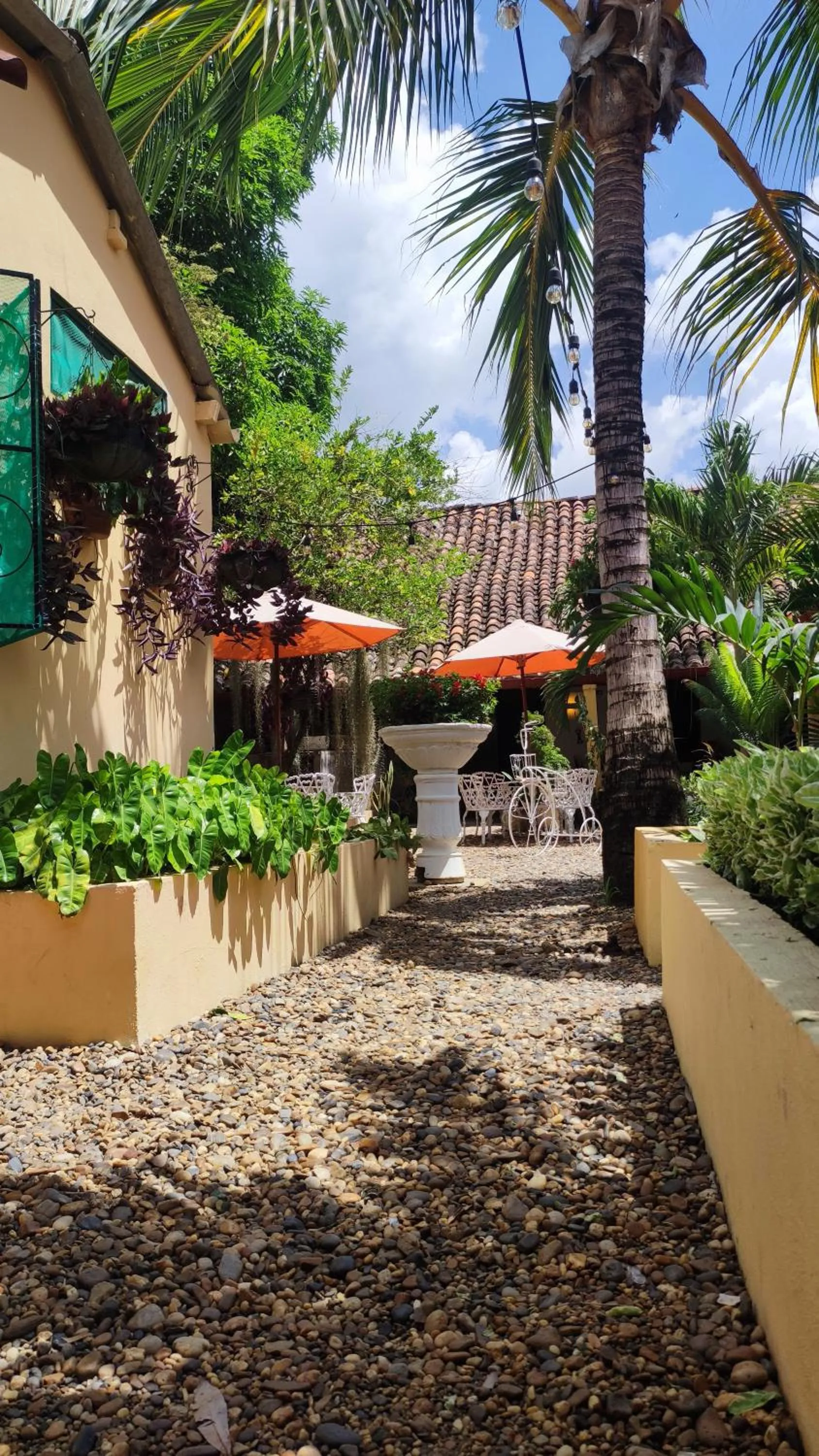 Patio in HOTEL NIETO MOMPOX, ubicado en el corazón del centro histórico, frente al rio magdalena en zona de malecón