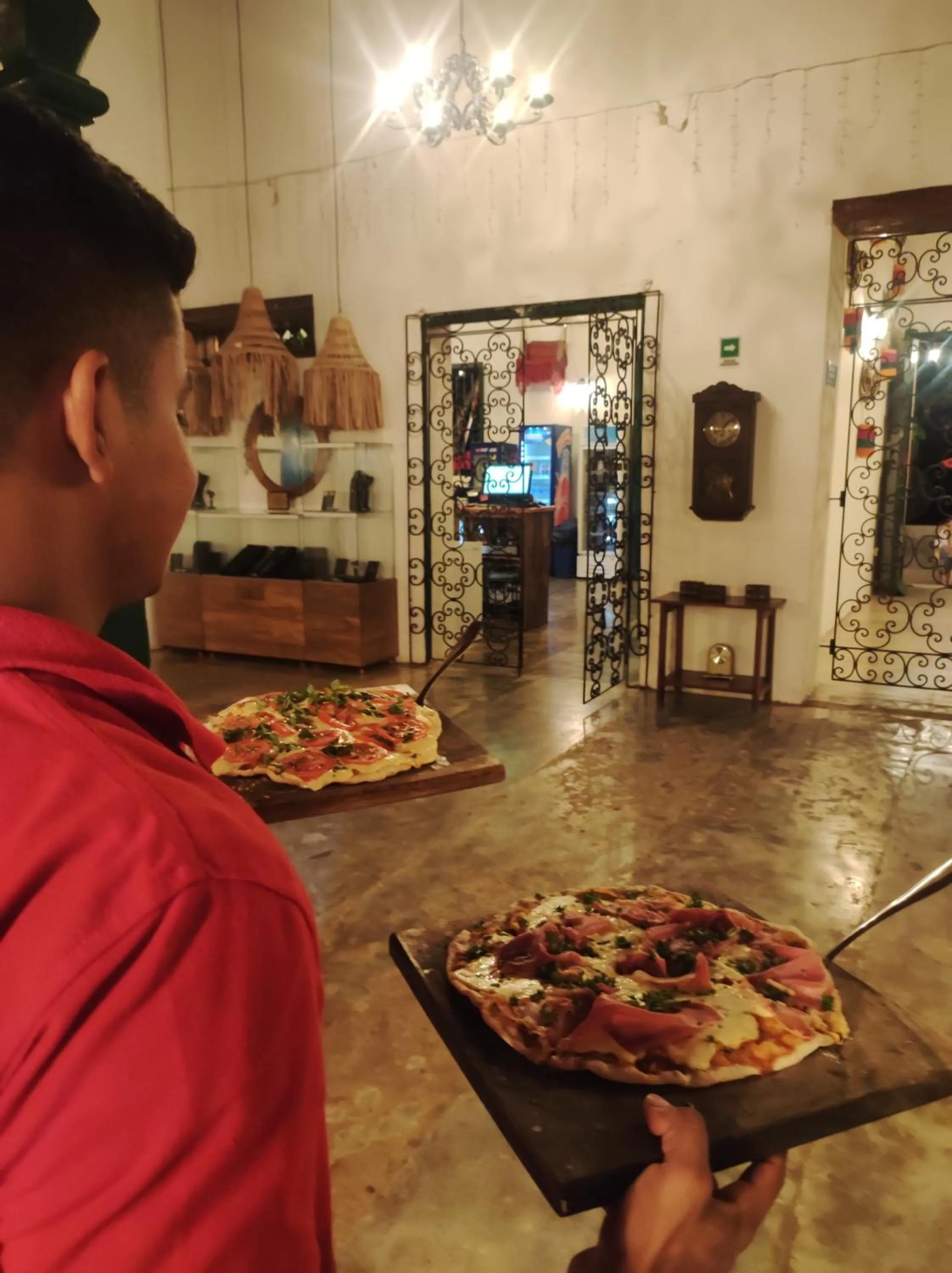 Restaurant/places to eat in HOTEL NIETO MOMPOX, ubicado en el corazón del centro histórico, frente al rio magdalena en zona de malecón