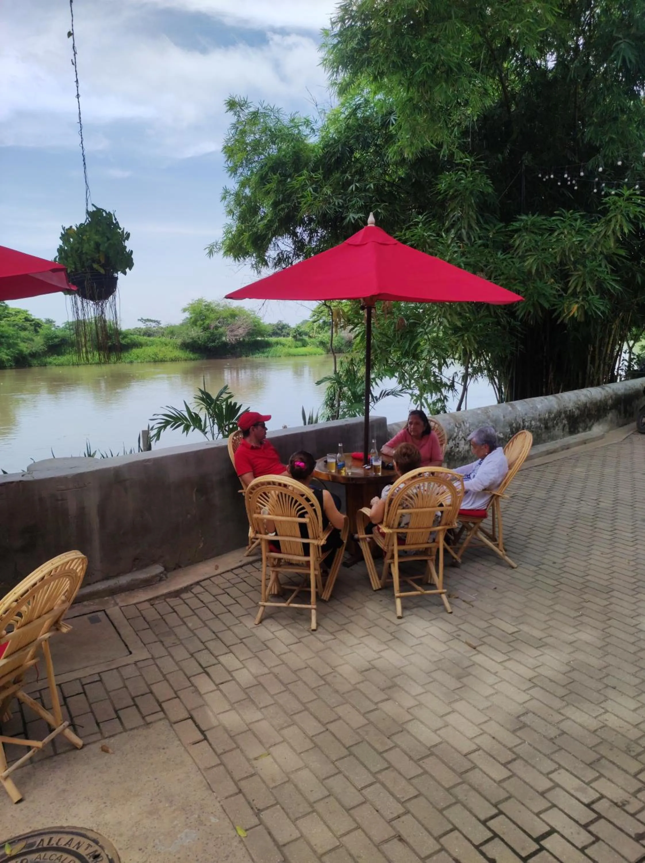 Restaurant/places to eat in HOTEL NIETO MOMPOX, ubicado en el corazón del centro histórico, frente al rio magdalena en zona de malecón
