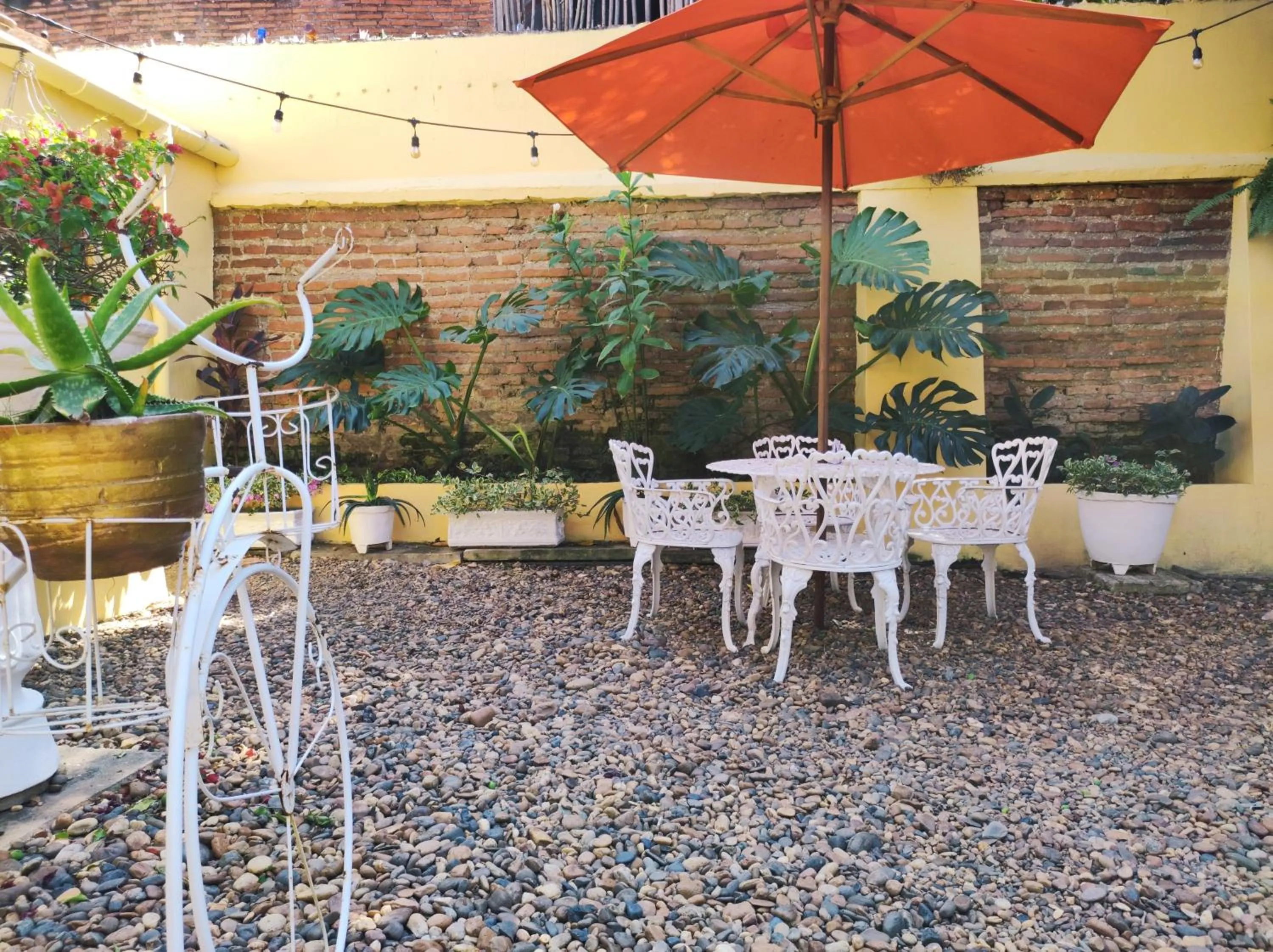Patio in HOTEL NIETO MOMPOX, ubicado en el corazón del centro histórico, frente al rio magdalena en zona de malecón