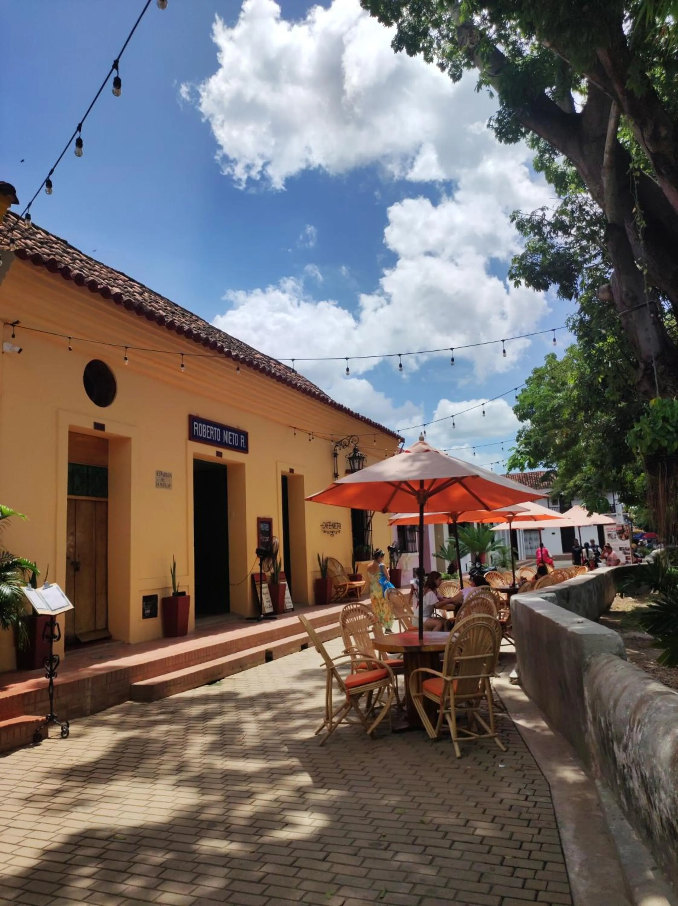 Restaurant/places to eat in HOTEL NIETO MOMPOX, ubicado en el corazón del centro histórico, frente al rio magdalena en zona de malecón