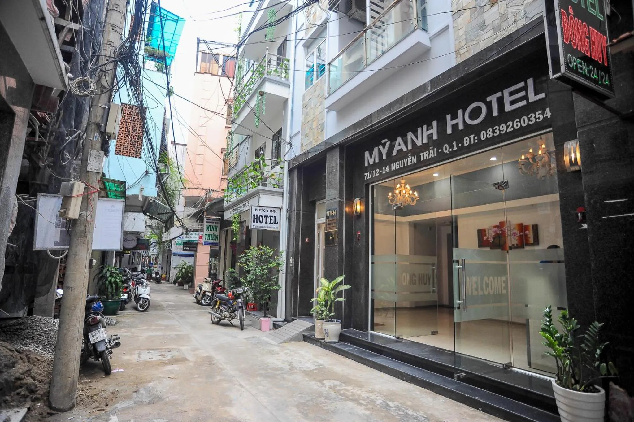 Property building in My Anh 120 Central Saigon Hotel Ben Thanh Market