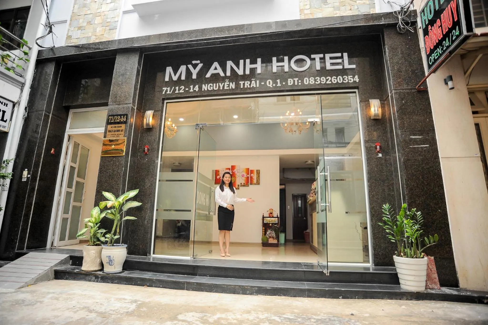 Property building in My Anh 120 Central Saigon Hotel Ben Thanh Market