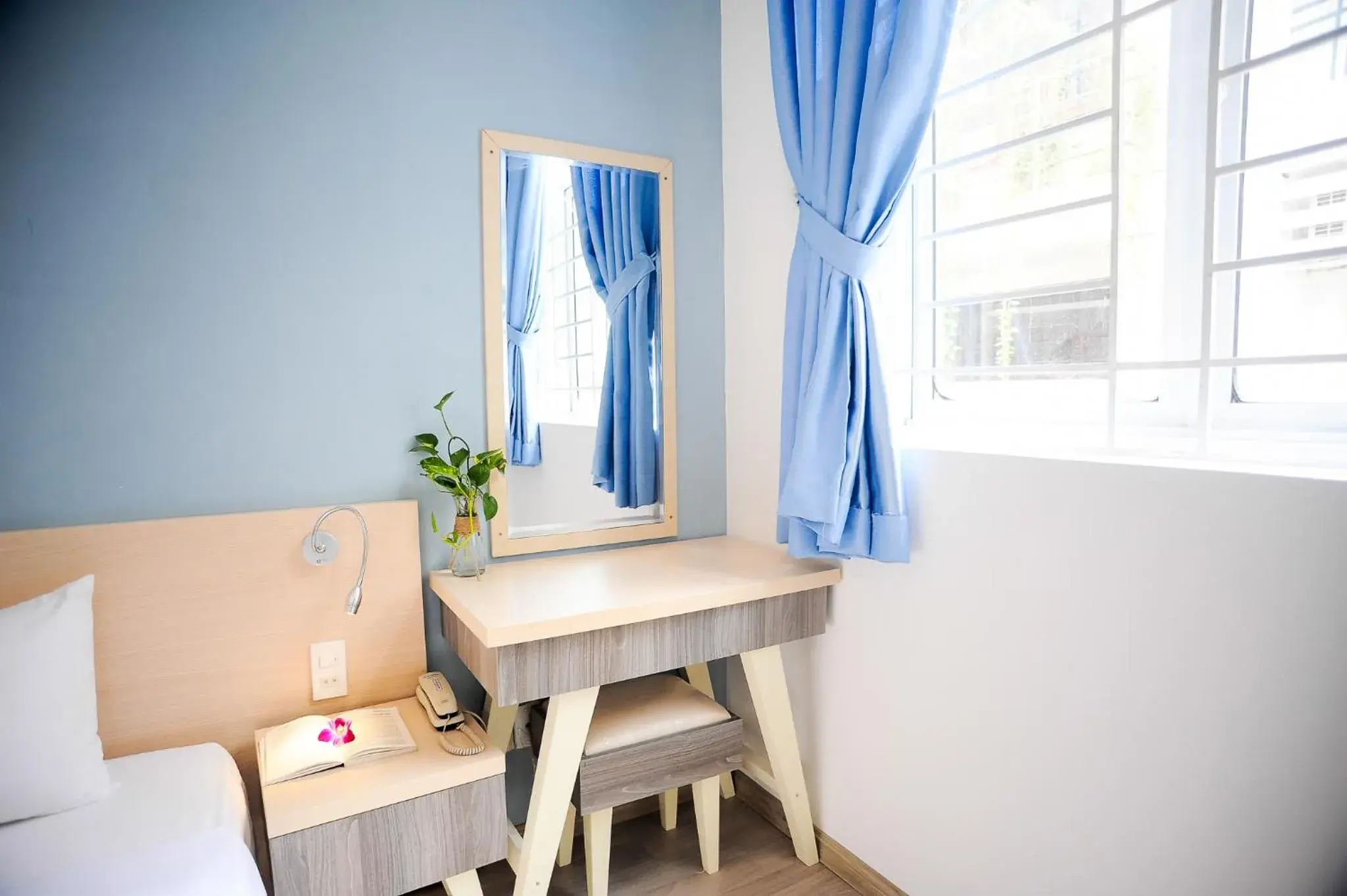 Bedroom in My Anh 120 Central Saigon Hotel Ben Thanh Market Bedroom in My Anh 120 Central Saigon Hotel Ben Thanh Market