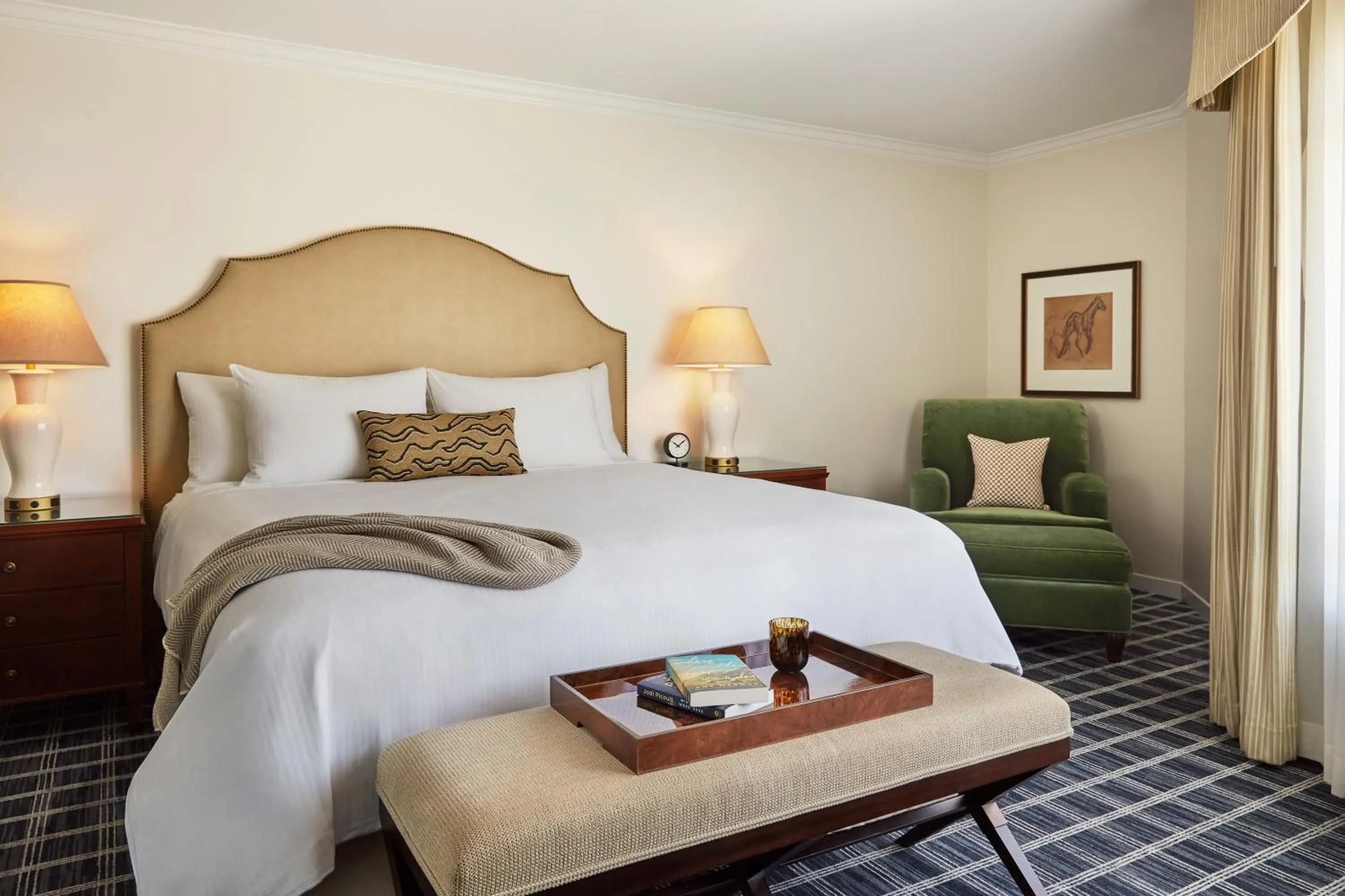 Bed in The Stanford Park Hotel