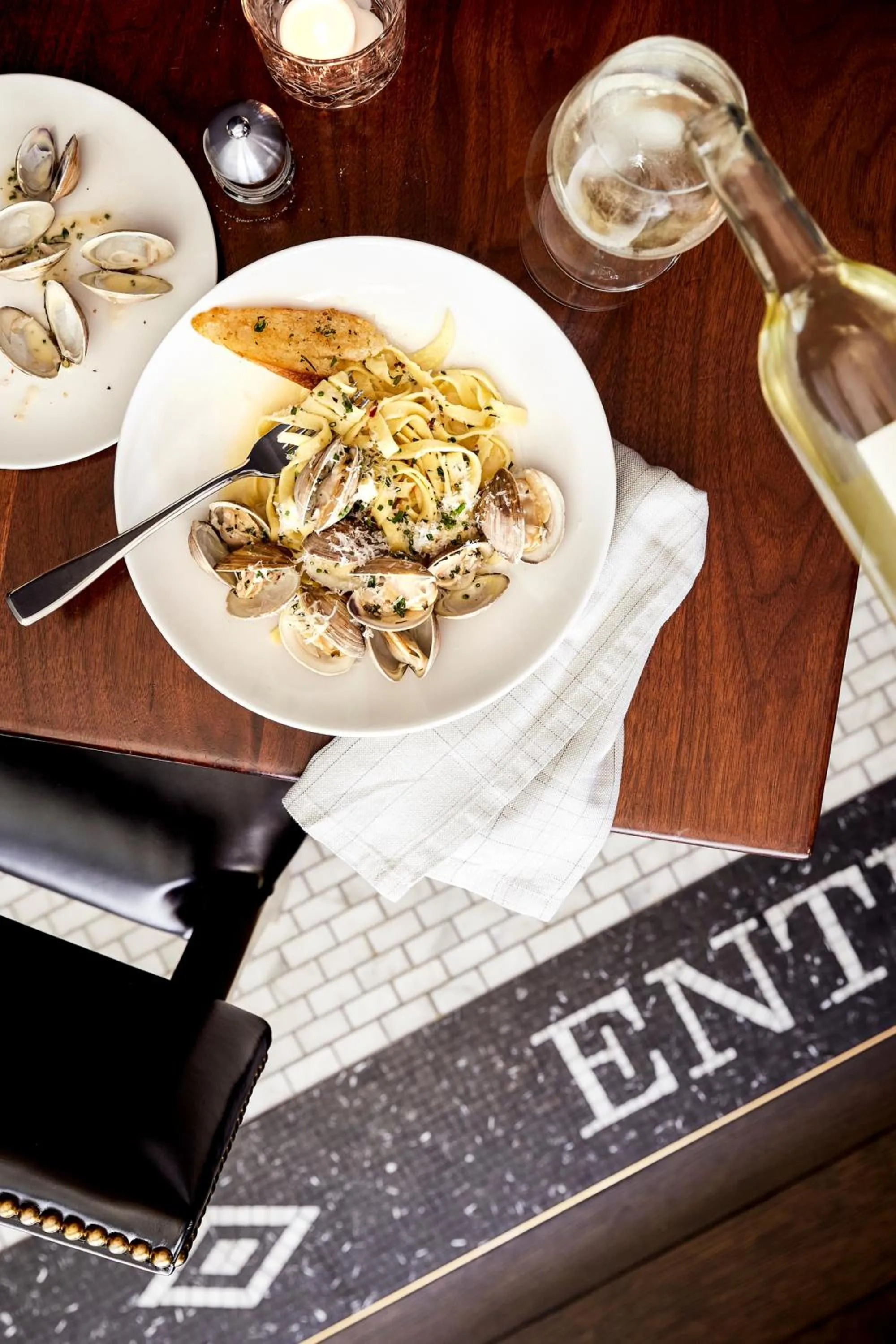 Food and drinks in The Stanford Park Hotel