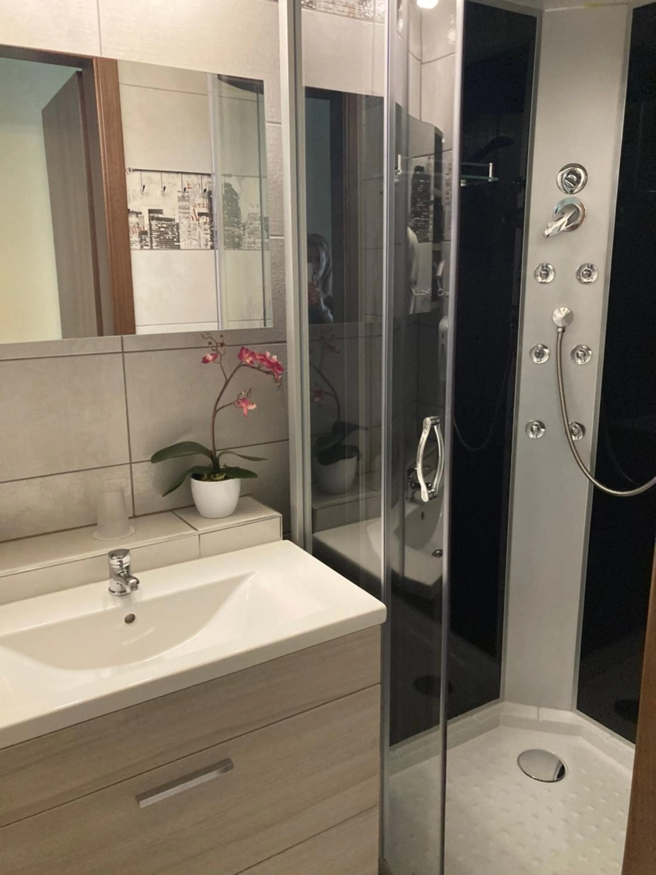 Bathroom in Libra Hotel